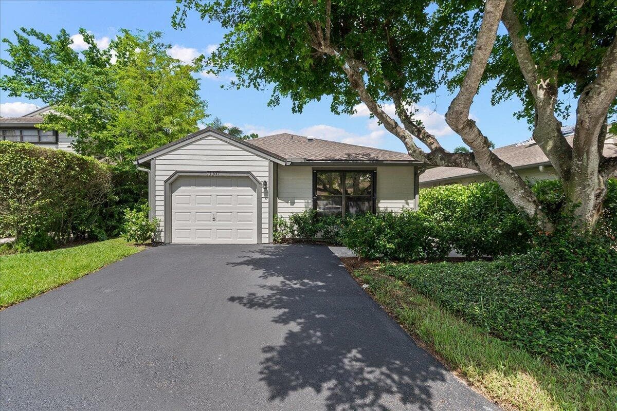 13371 Bedford Mews Court, Wellington, FL 33414 photo 2