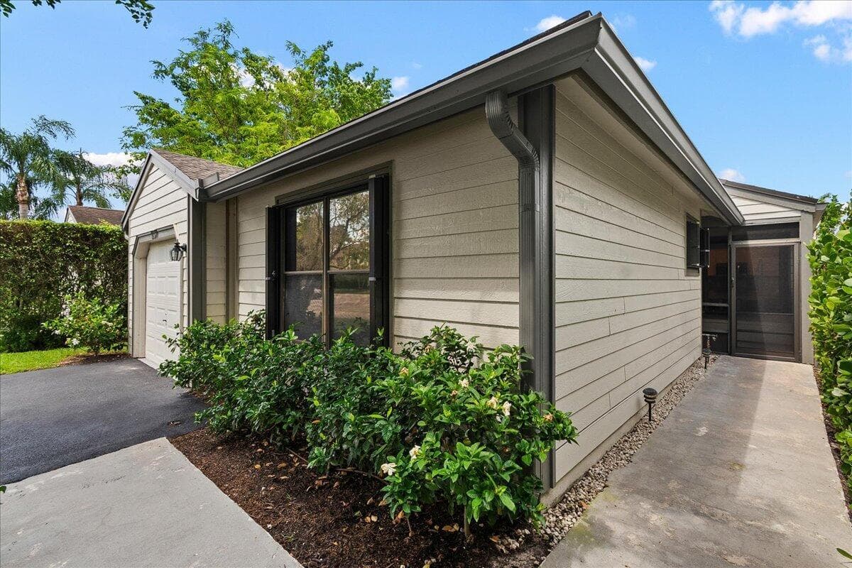 13371 Bedford Mews Court, Wellington, FL 33414 photo 3