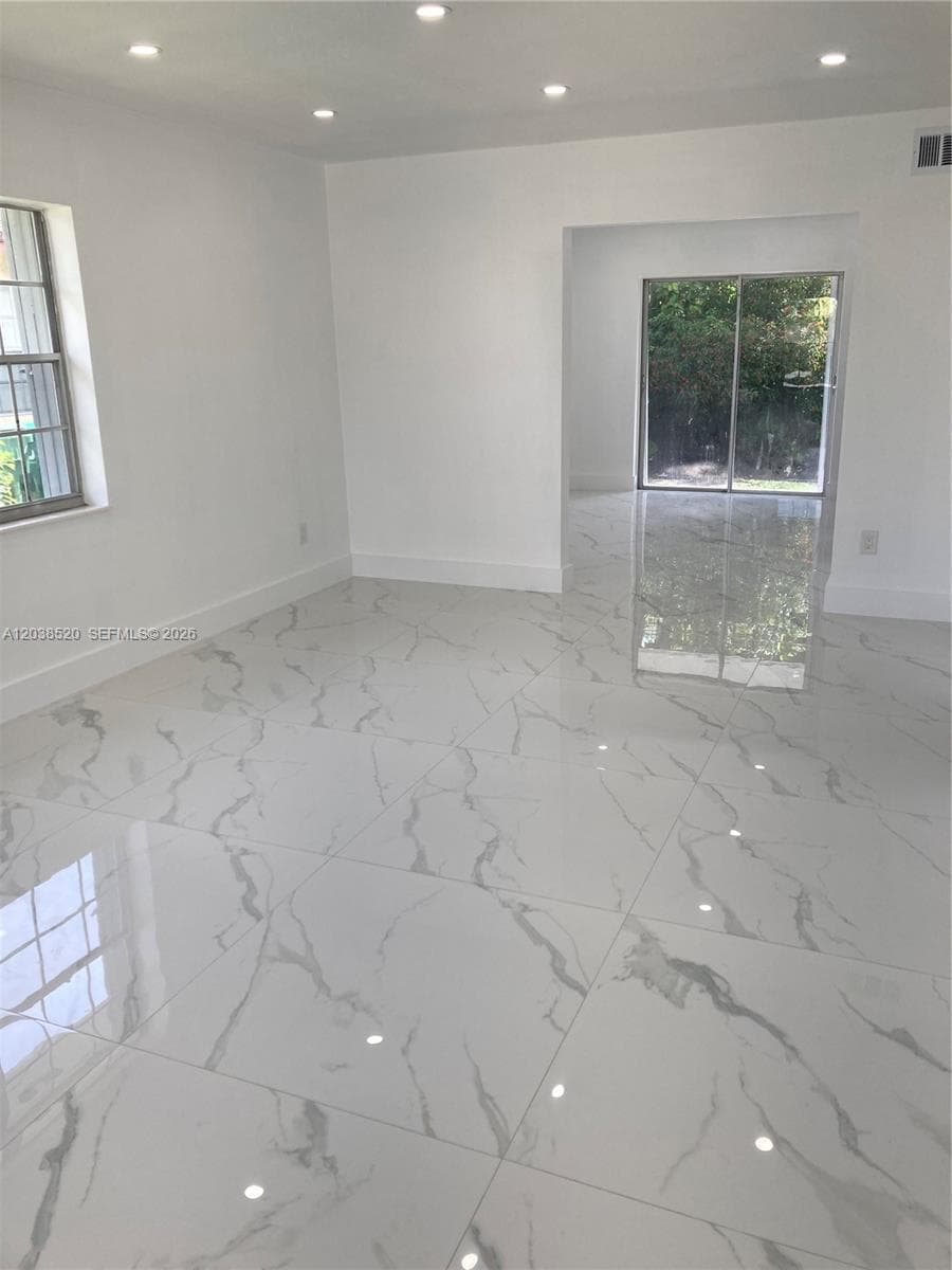 18765 SW 100th Ave # 18765, Cutler Bay, FL 33157 photo 2
