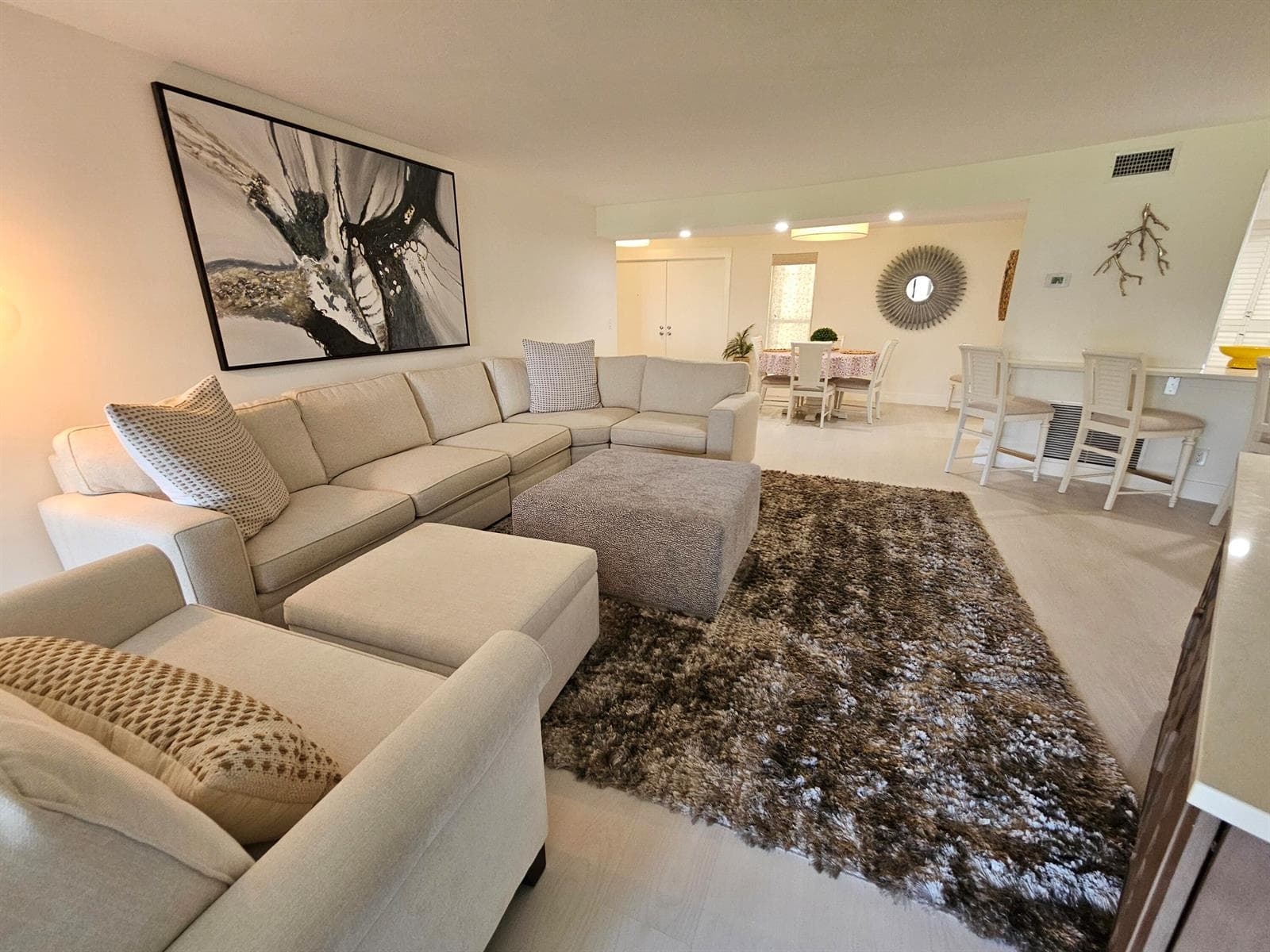 1357 NE Ocean # 104, Stuart, FL 34996 photo 5