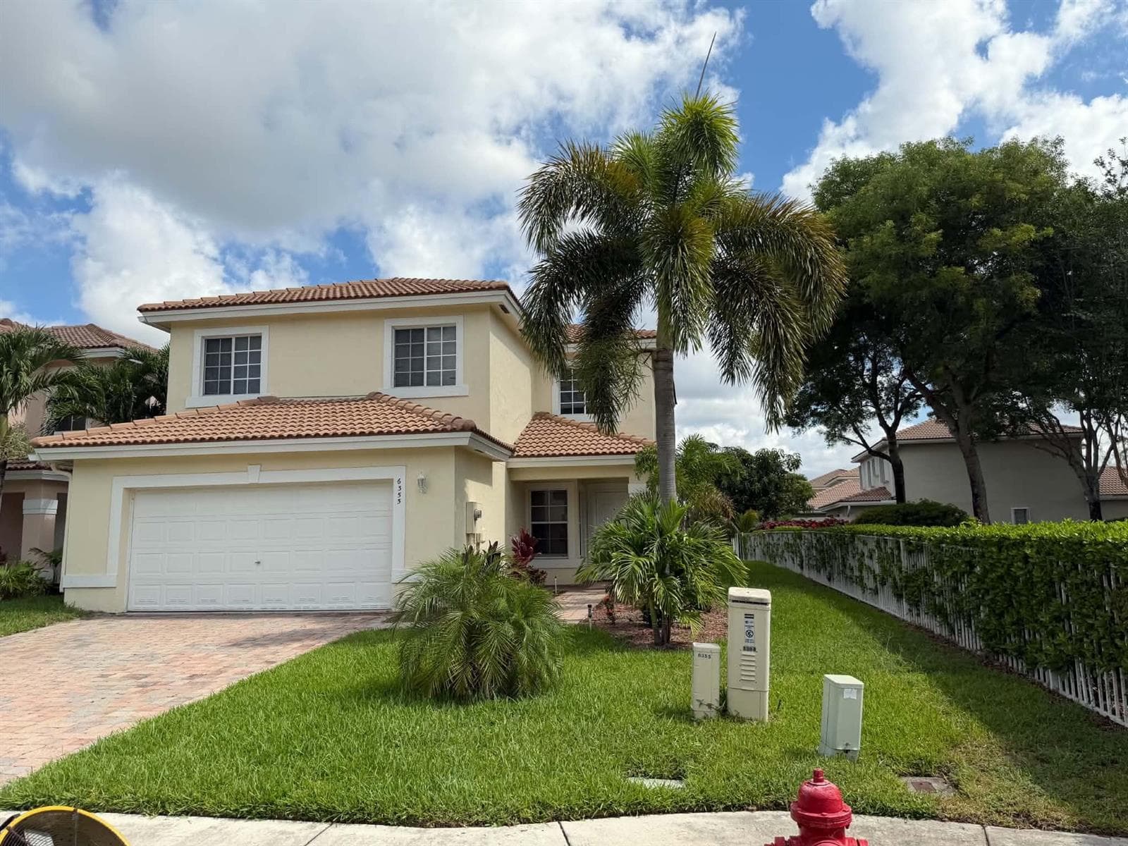6355 Adriatic Way, West Palm Beach, FL 33413 photo 2