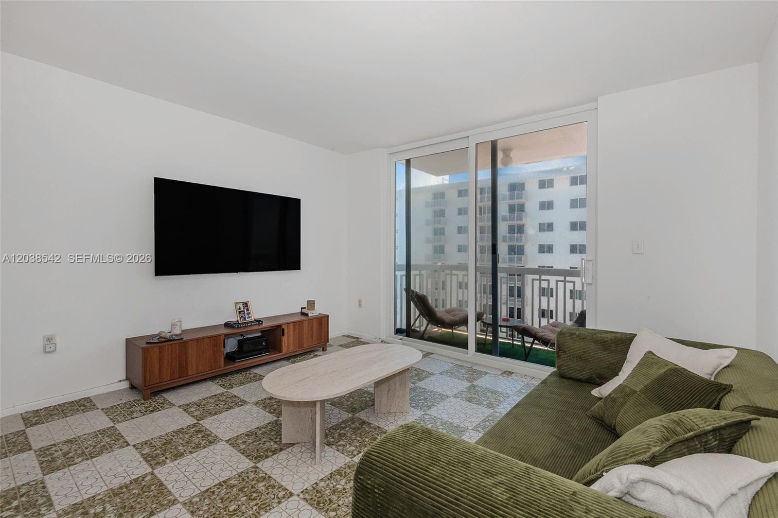 401 Ocean Dr # 810, Miami Beach, FL 33139 photo 5
