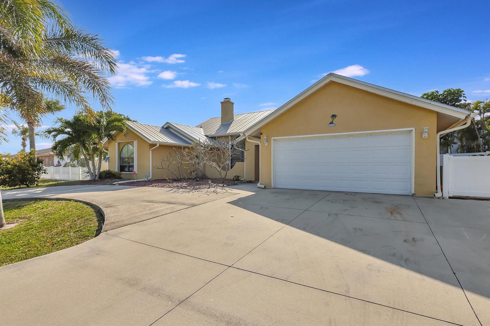 137 Queens Road, Fort Pierce, FL 34949 photo 3