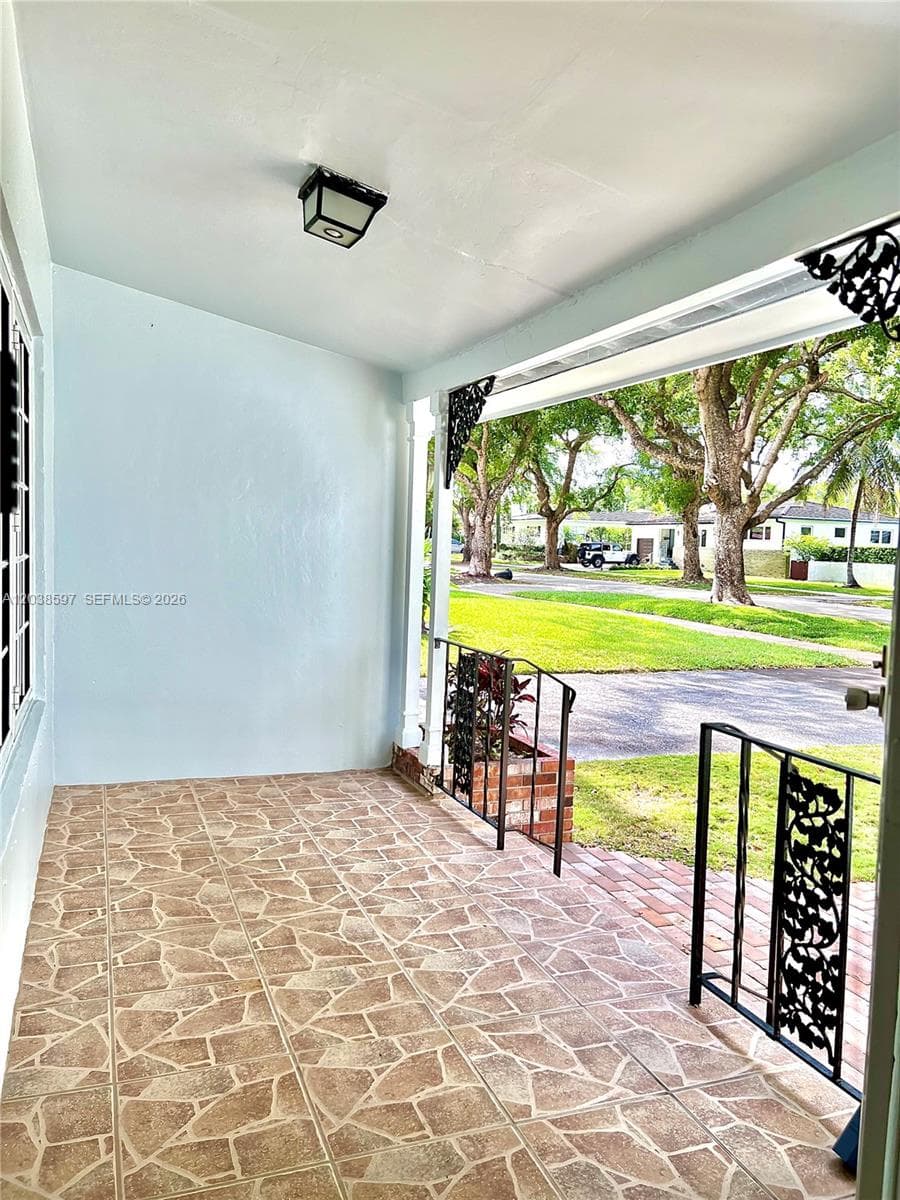 1506 Delgado Ave, Coral Gables, FL 33146 photo 4