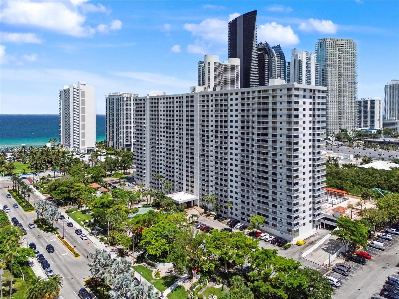 210 174th St # M18, Sunny Isles Beach, FL 33160 photo 2