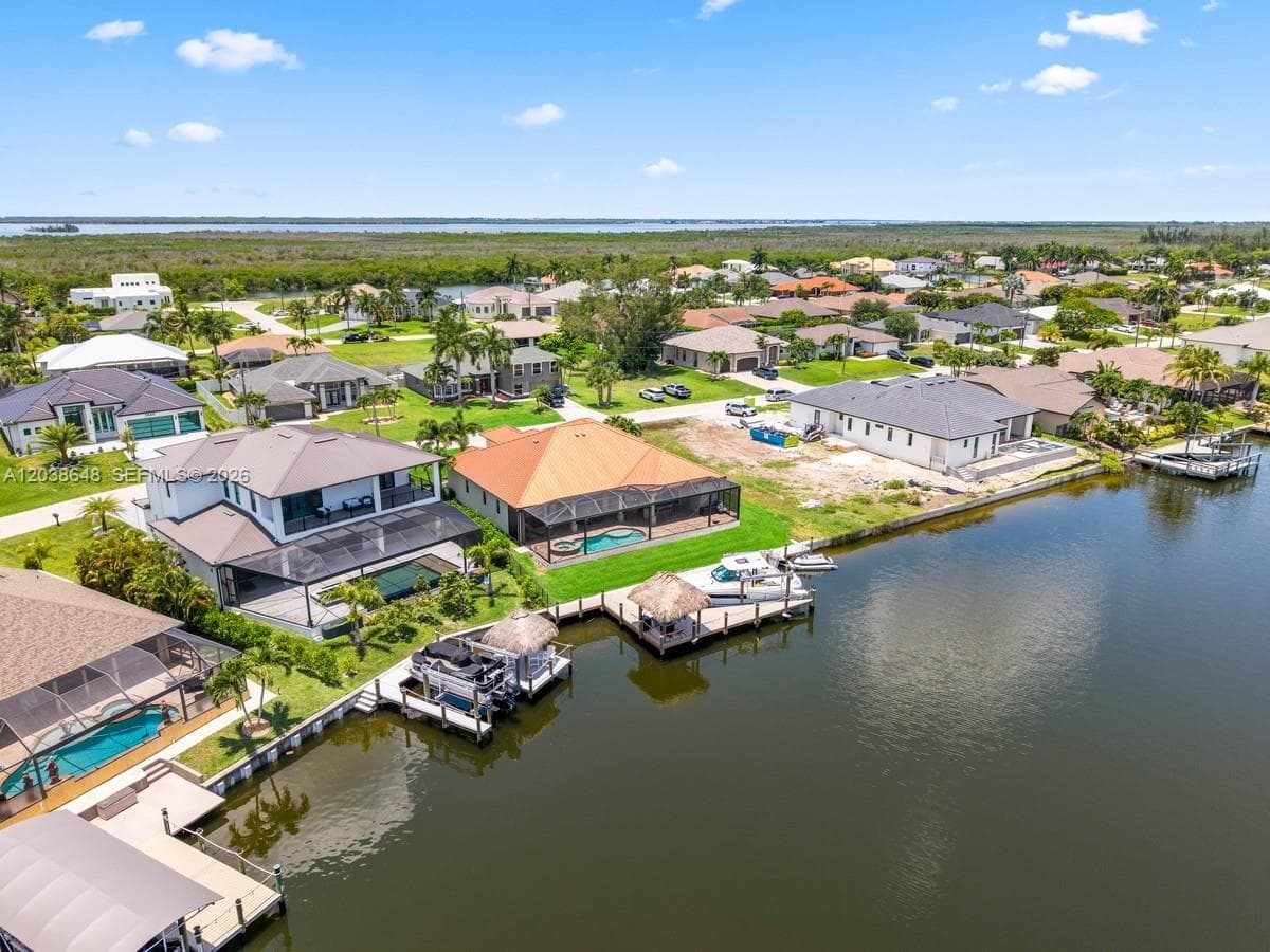 2639 SW 29TH AVE, Cape Coral, FL 33914 photo 5