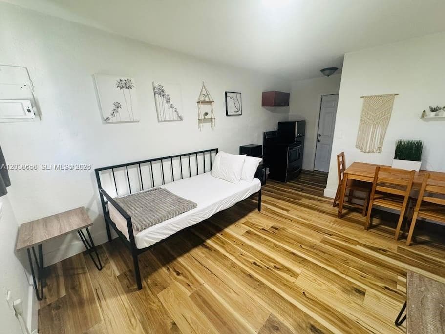 7638 N Miami Ave # 1, Miami, FL 33150 photo 2