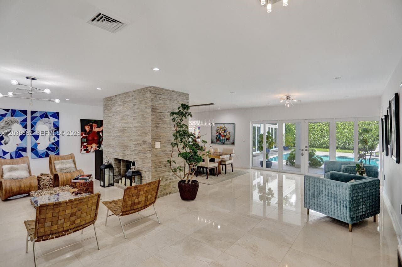 1601 Lugo Ave, Coral Gables, FL 33156 photo 3