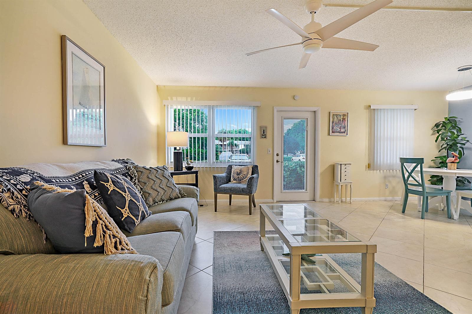 1023 Ellesmere B, Deerfield Beach, FL 33442 photo 5