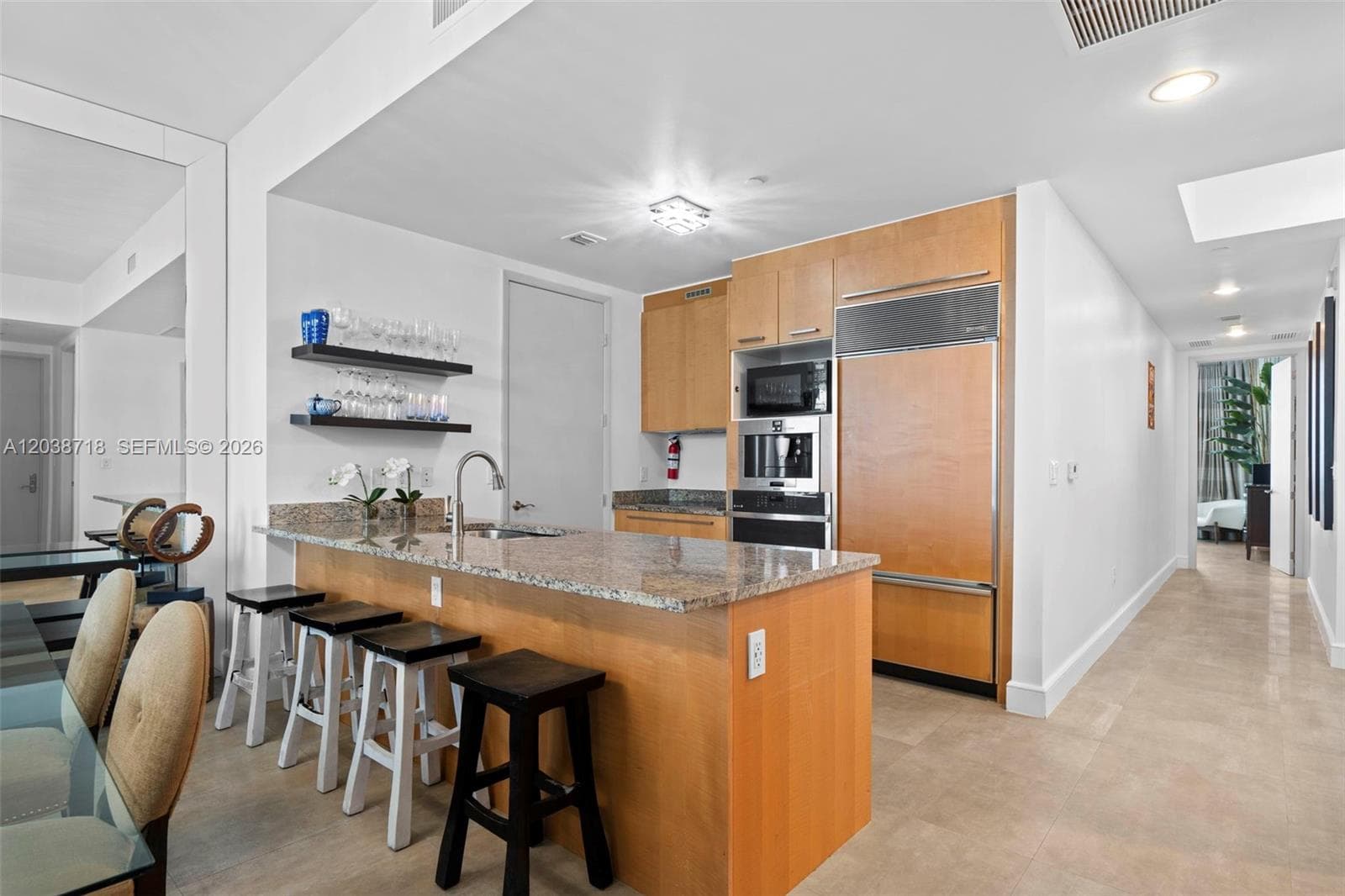 15901 Collins Ave # 1502, Sunny Isles Beach, FL 33160 photo 4