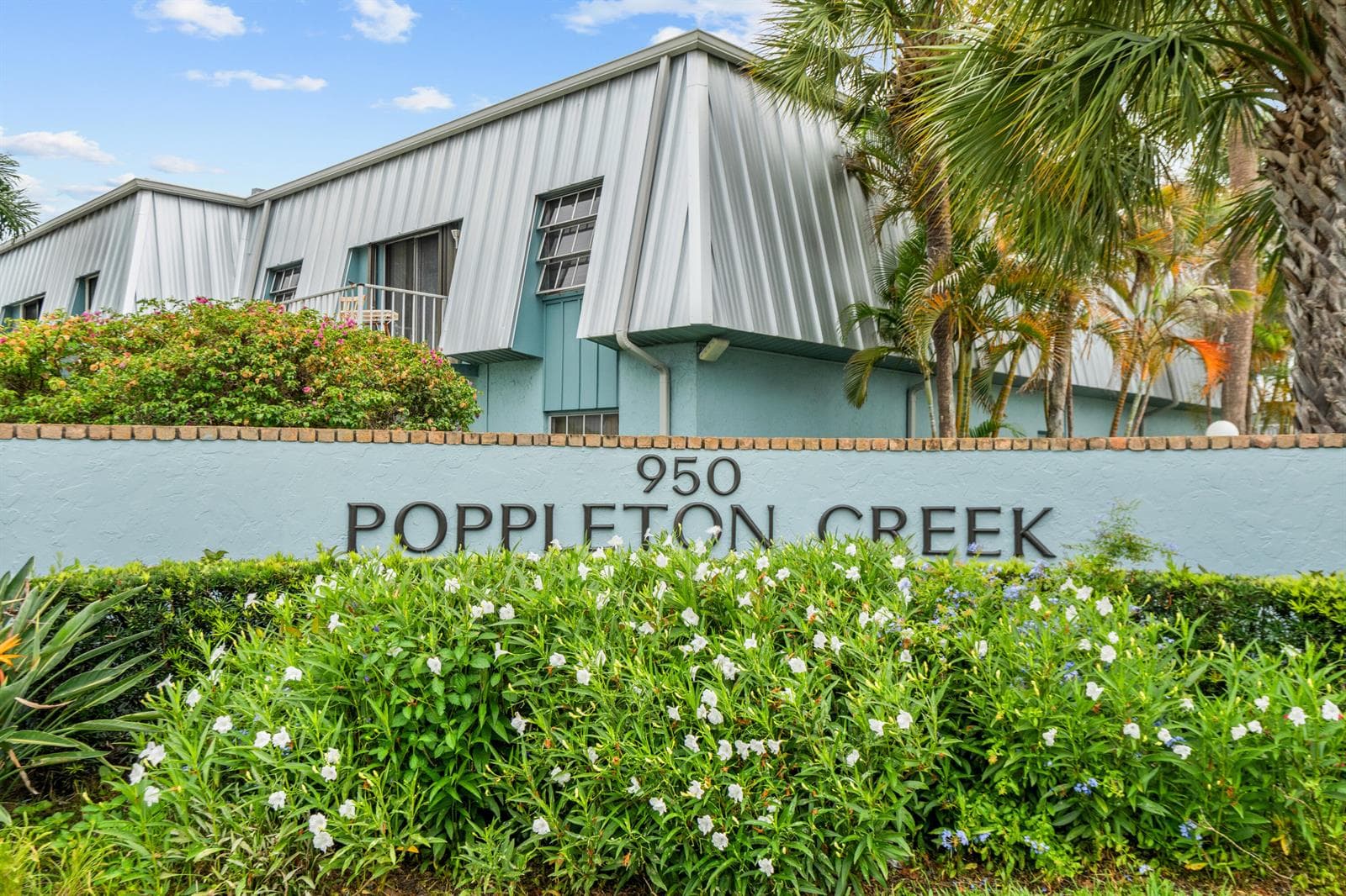 950 S Kanner Highway # 402, Stuart, FL 34994 photo 2