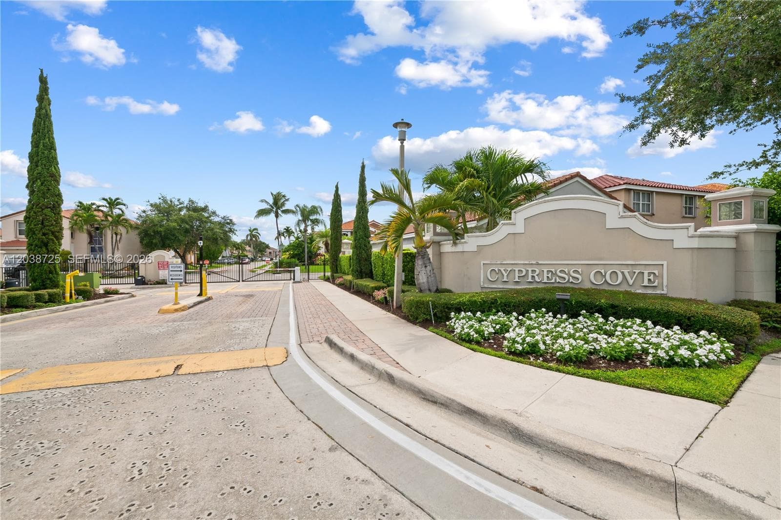 2021 Barcelona Ter, Margate, FL 33063 photo 3