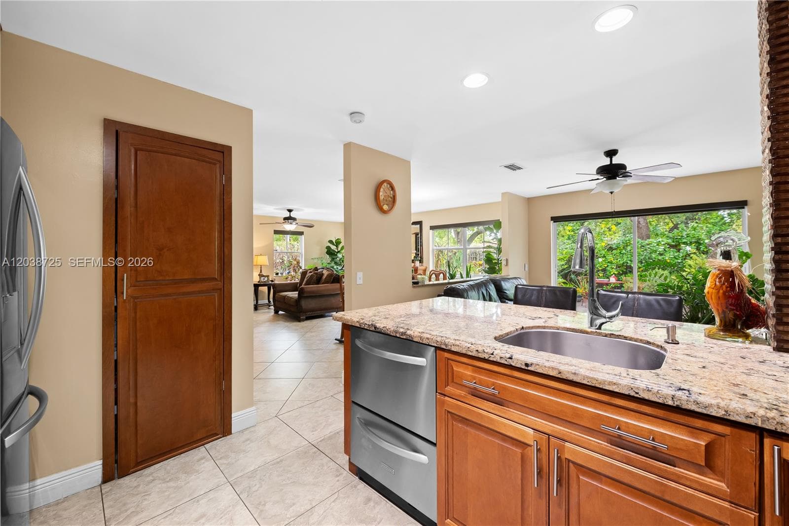 2021 Barcelona Ter, Margate, FL 33063 photo 4