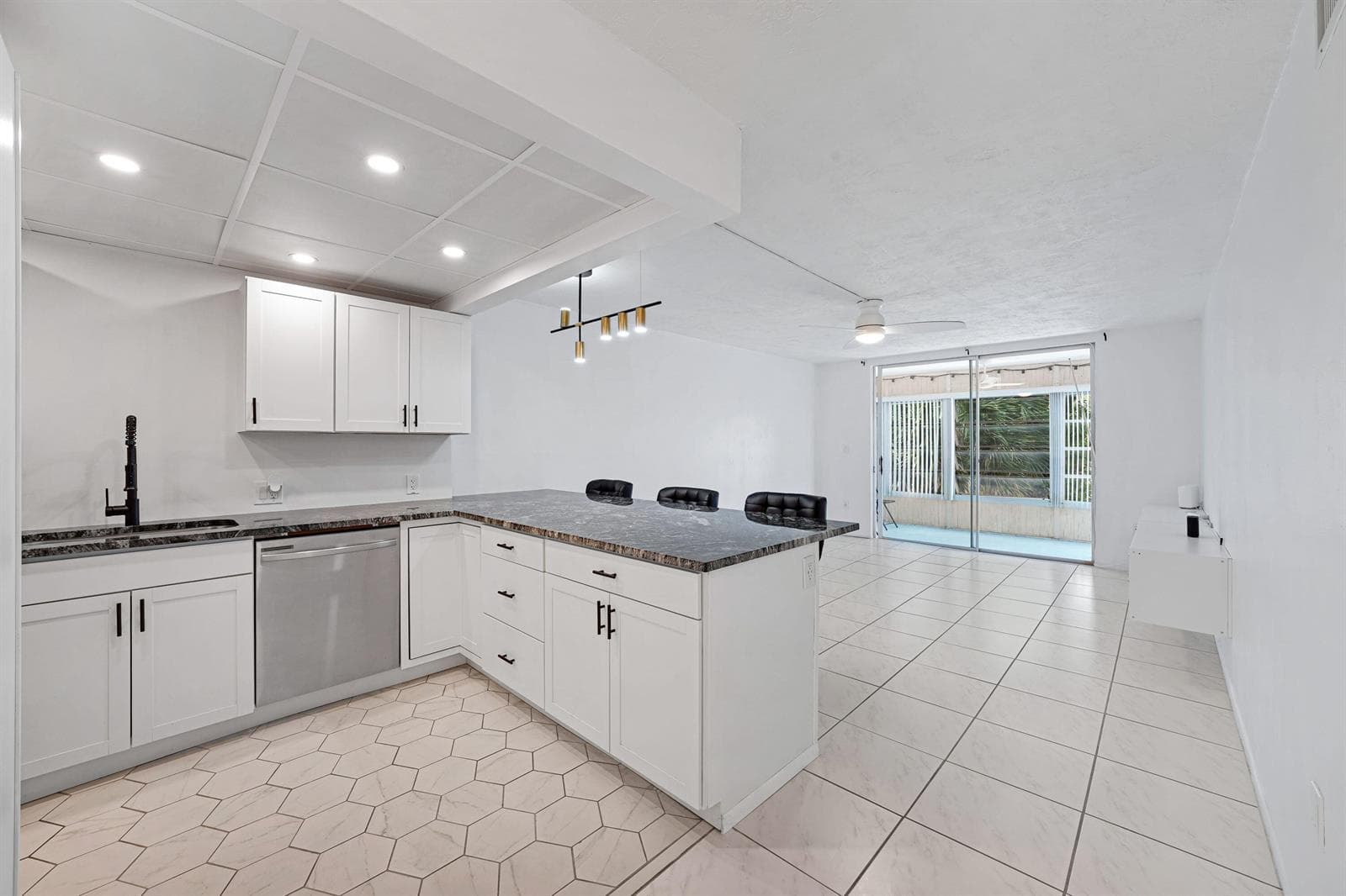 7100 NW 17th Street # 220, Plantation, FL 33313 photo 5