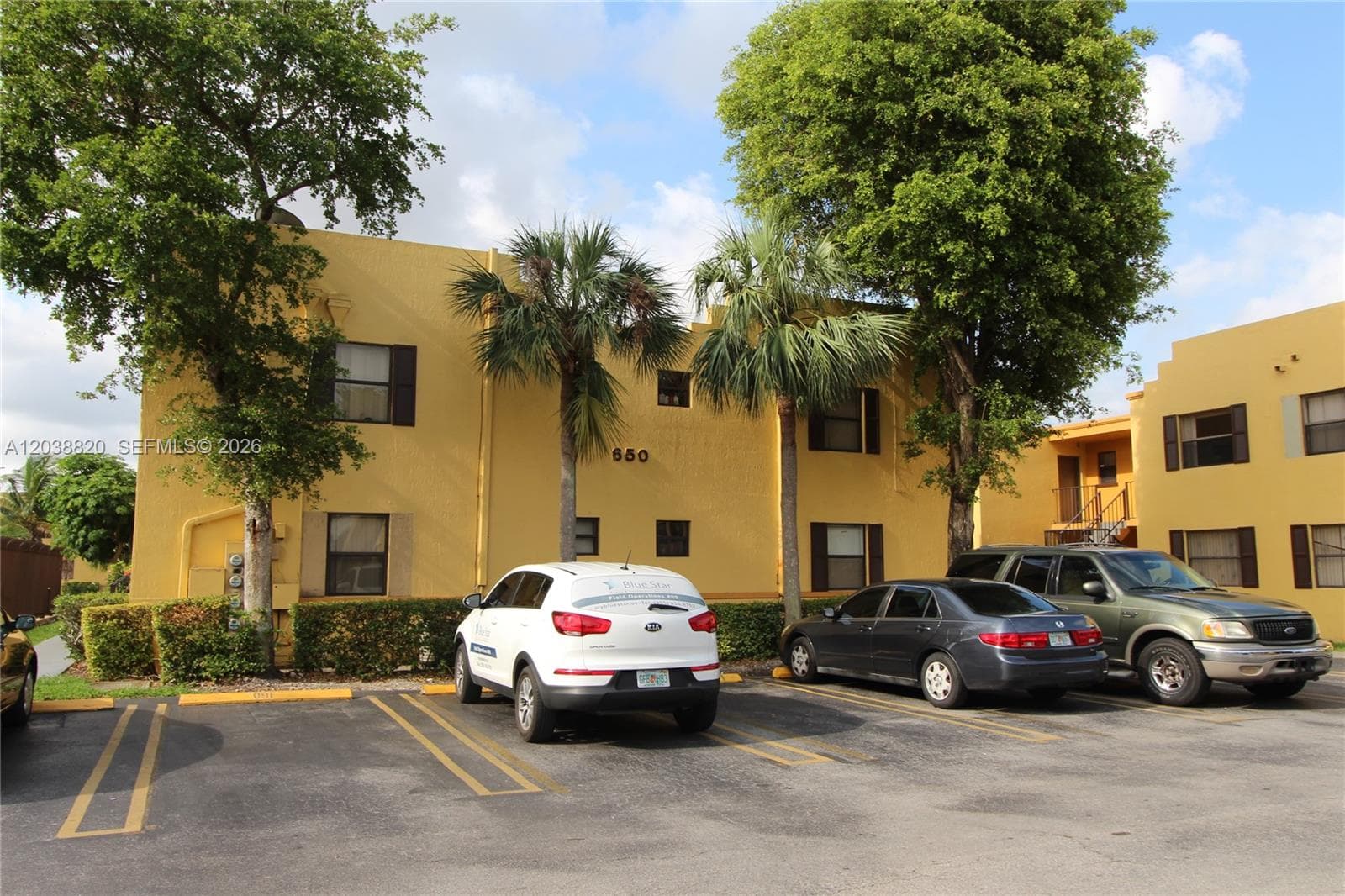650 NW 114th Ave # 202, Sweetwater, FL 33172 photo 2