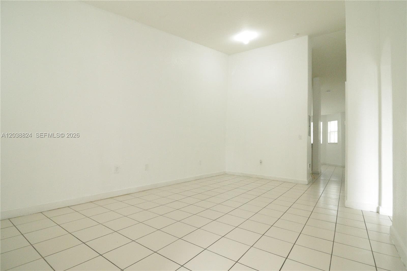 1568 SE 26th St # 206, Homestead, FL 33035 photo 2