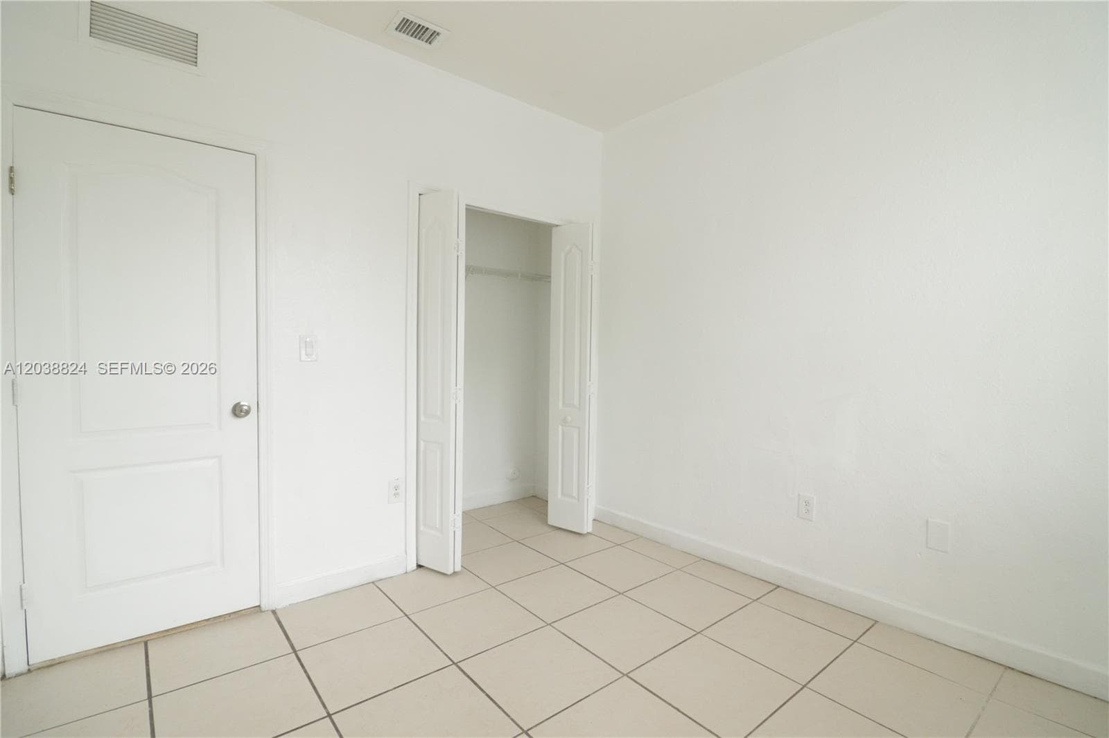 1568 SE 26th St # 206, Homestead, FL 33035 photo 4