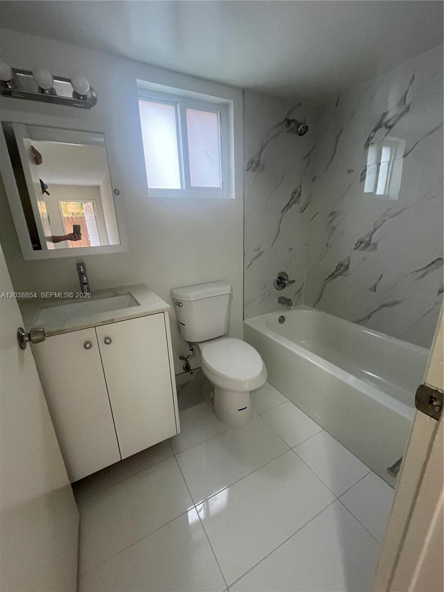 1419 SW 22nd Ave, Miami, FL 33145 photo 3