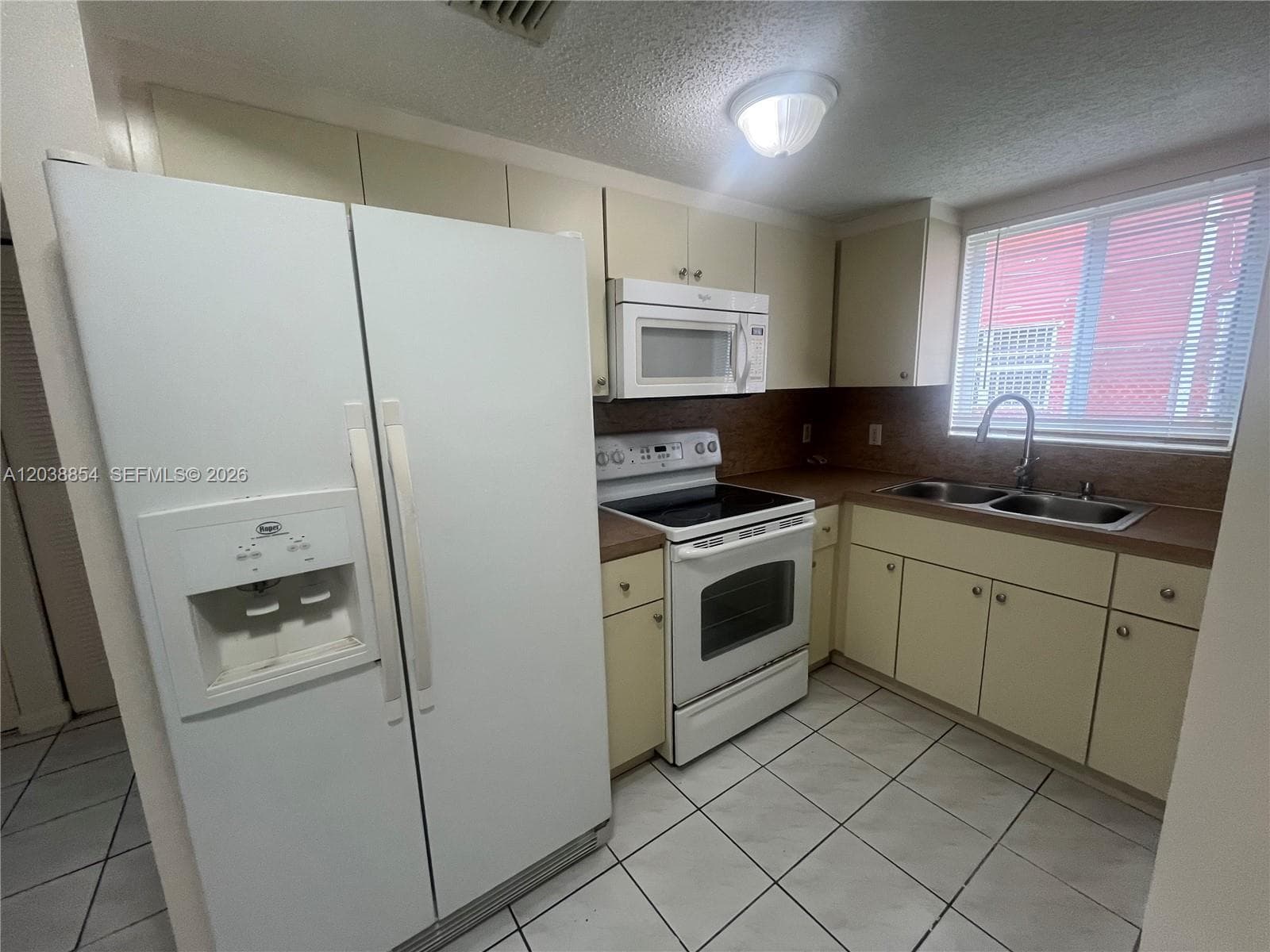 1419 SW 22nd Ave, Miami, FL 33145 photo 4