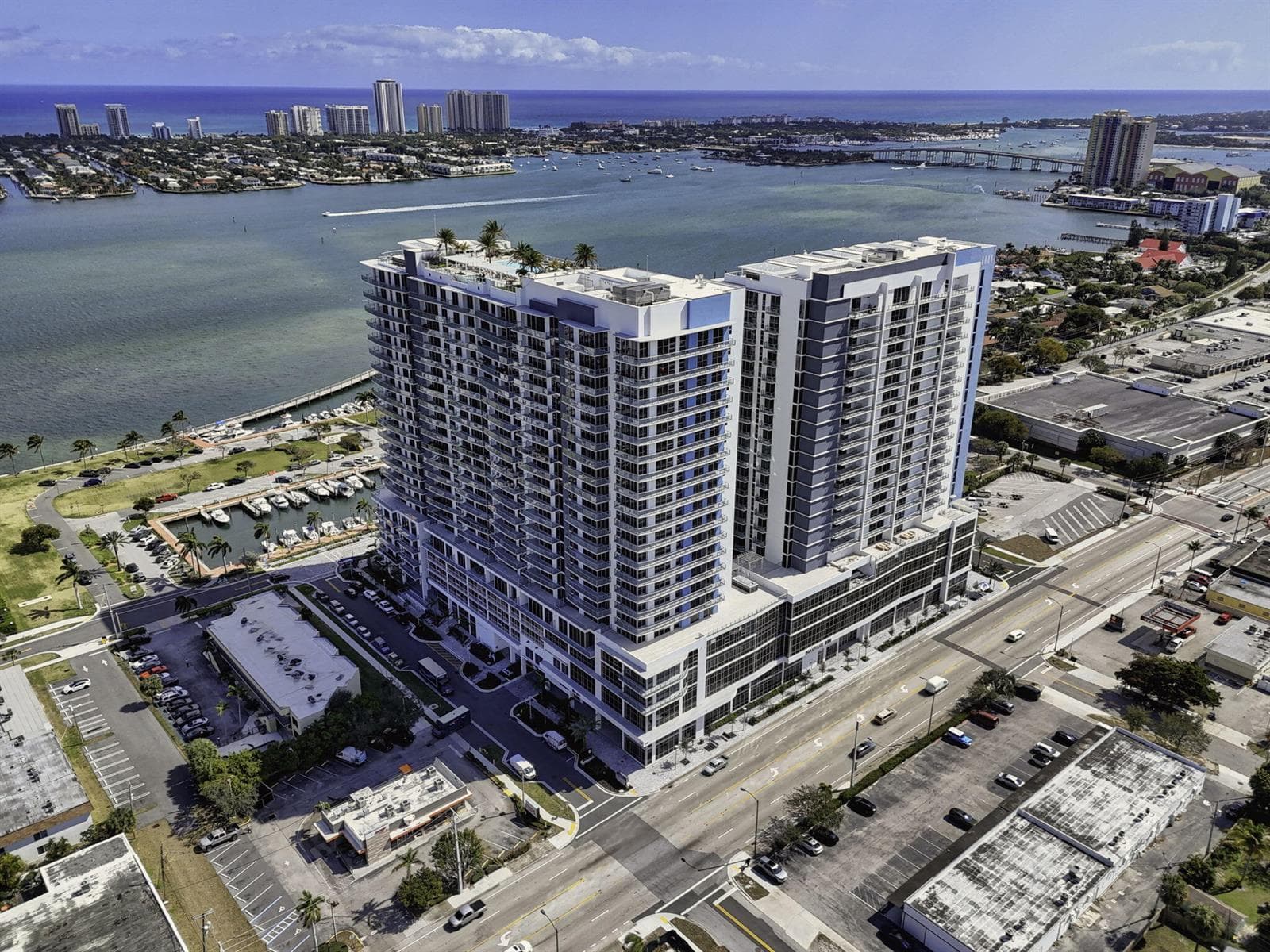 220 Lake Shore Drive # 613, Lake Park, FL 33403 photo 2