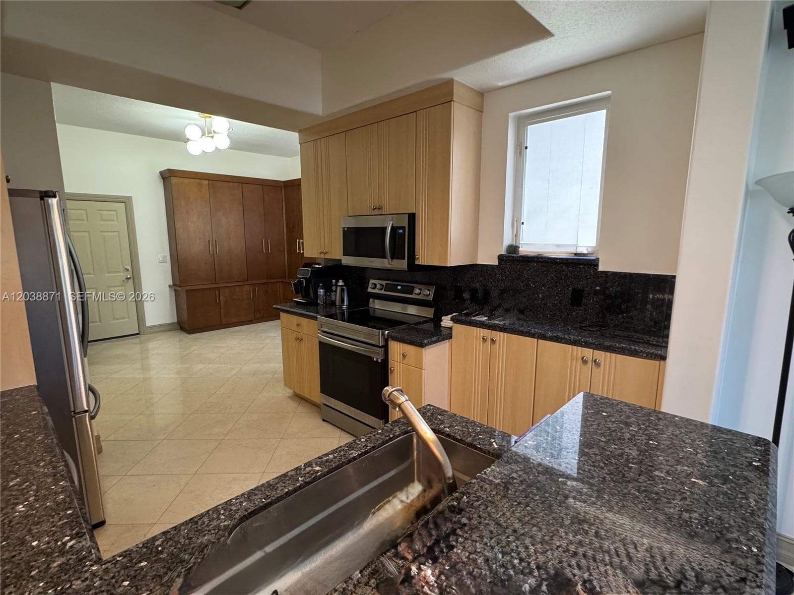 3016 NE 210th St, Aventura, FL 33180 photo 5