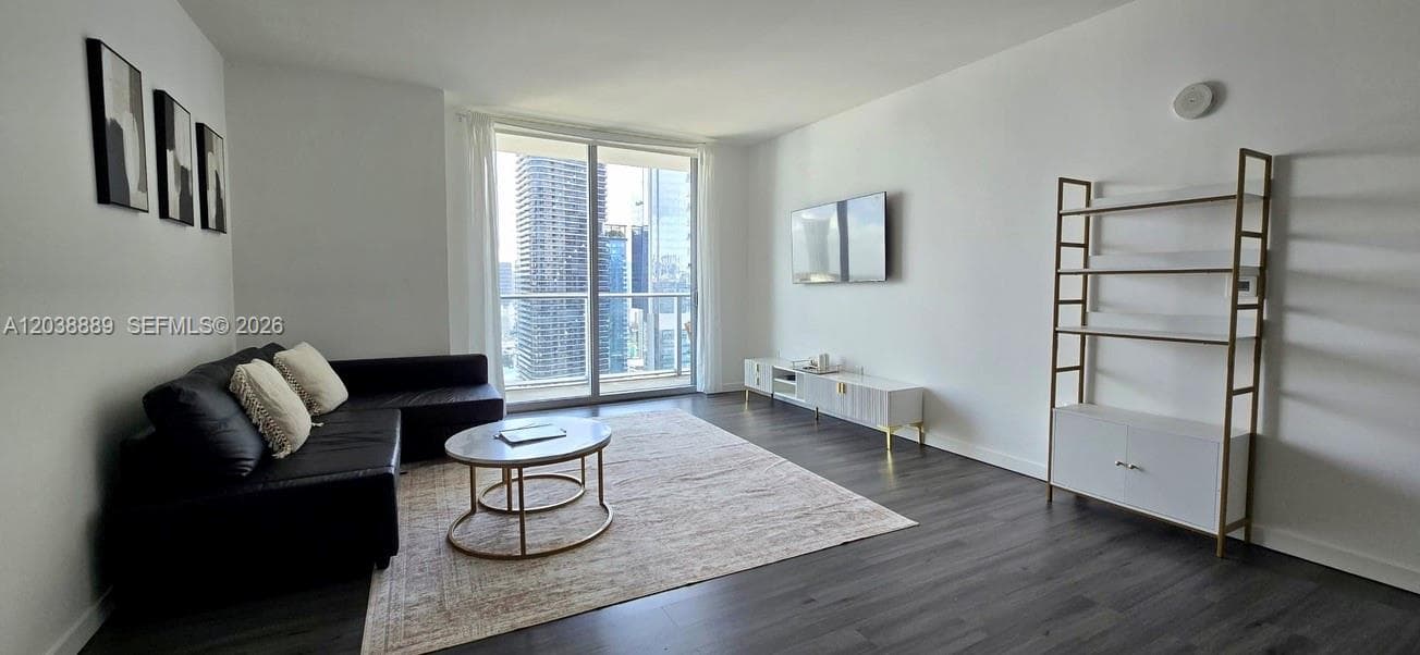 1100 S Miami Ave # 3808, Miami, FL 33130 photo 2