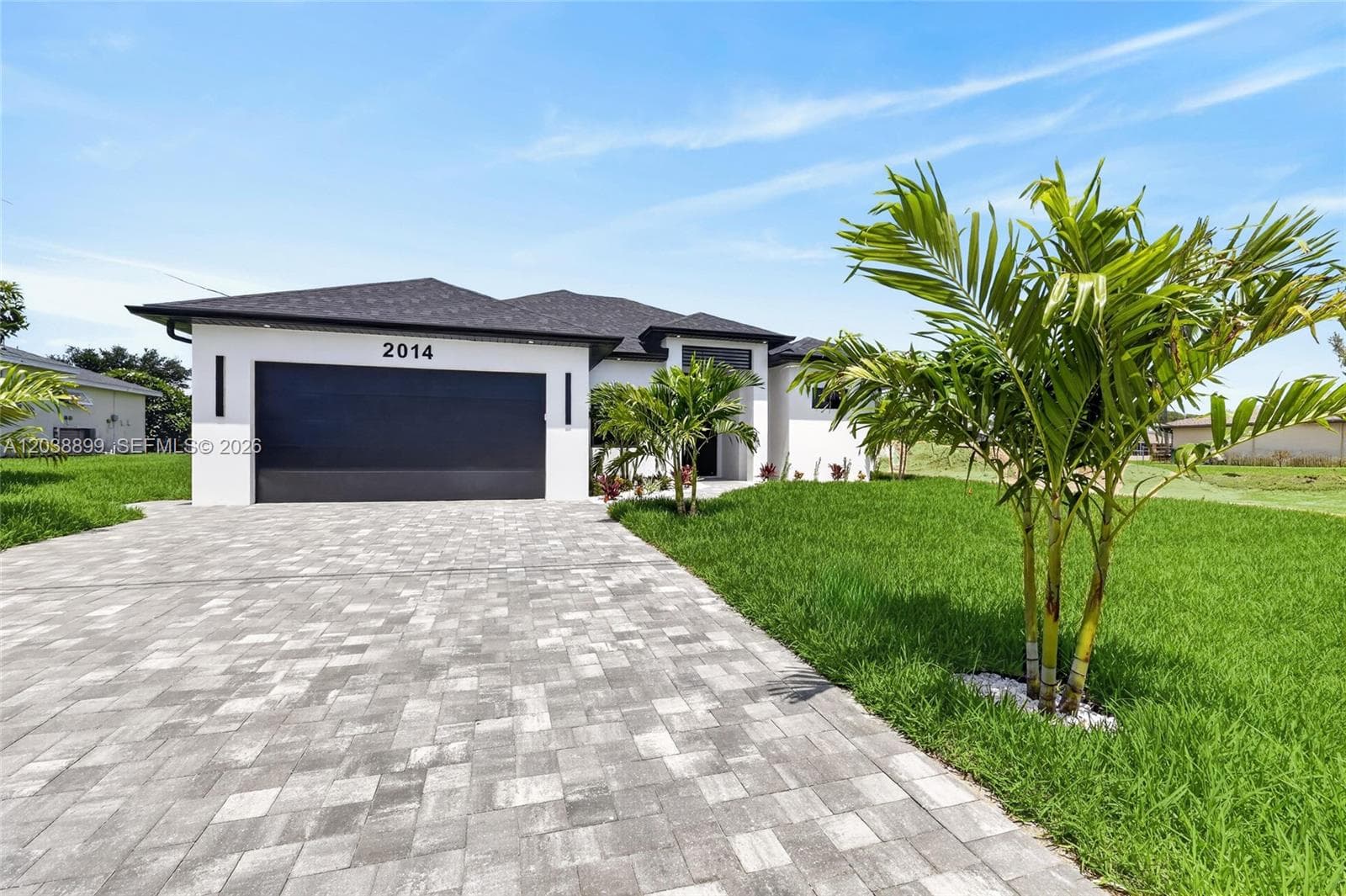 2014 SW 8th PL, Cape Coral, FL 33991 photo 3