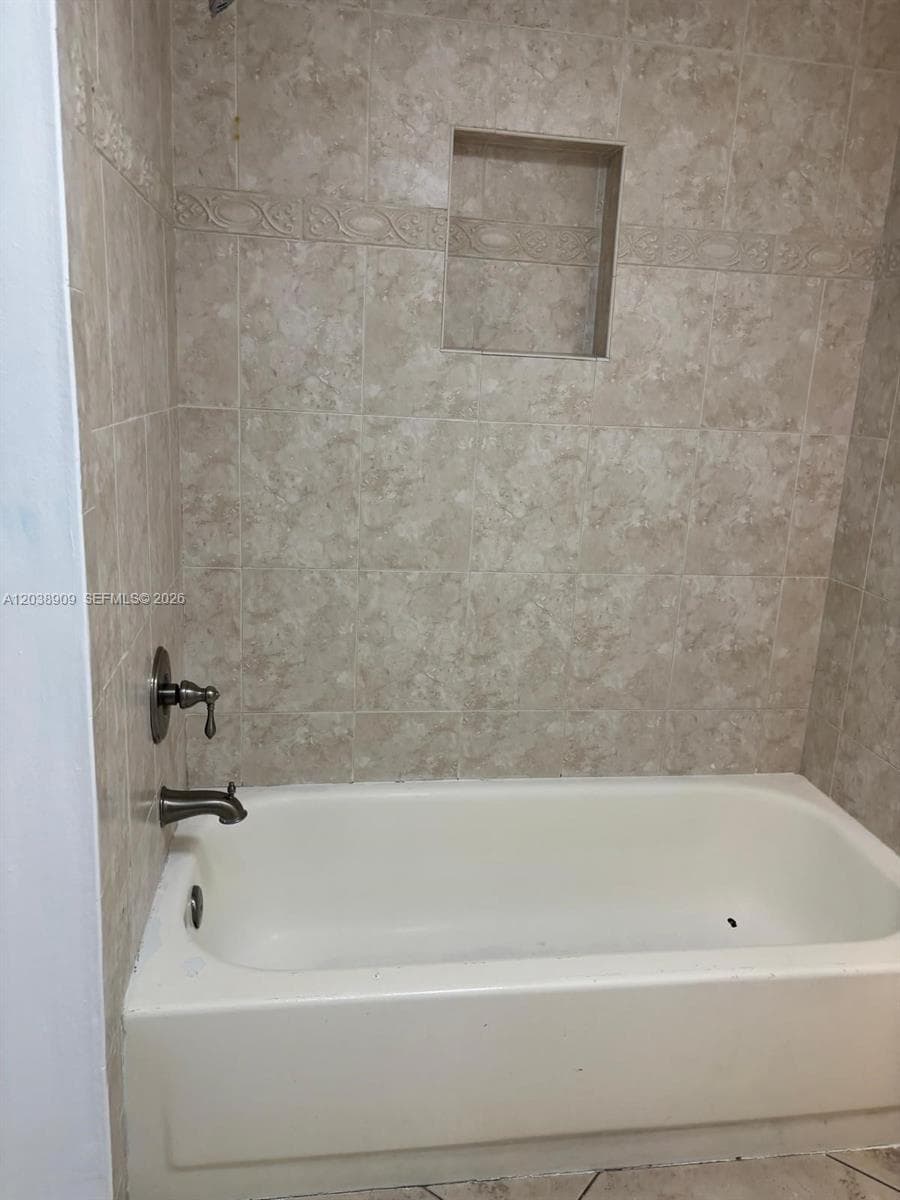 6276 NW 186th St # 204, Hialeah, FL 33015 photo 5