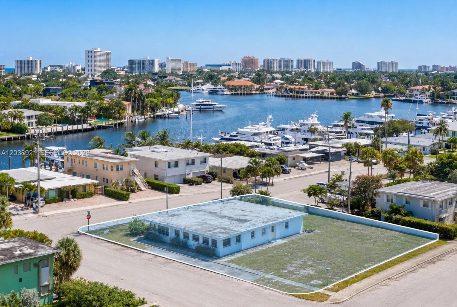 840 NE 19th Way, Fort Lauderdale, FL 33304 photo 2