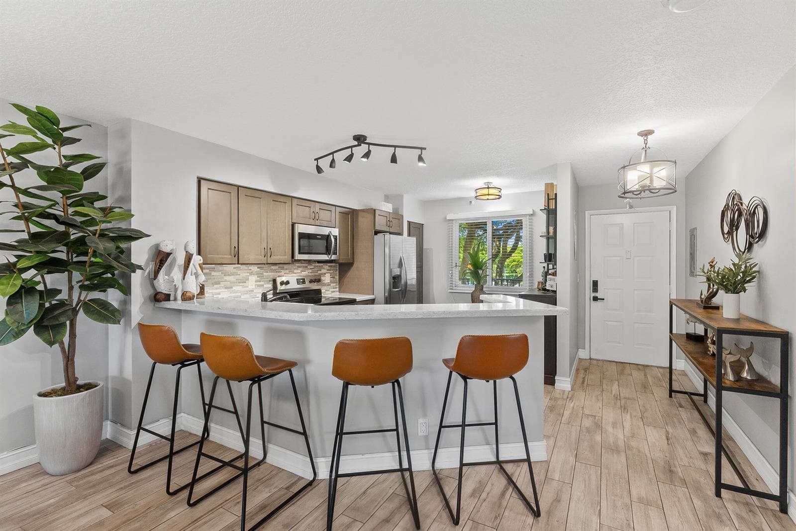 2215 Cypress Island Drive # 301, Pompano Beach, FL 33069 photo 2