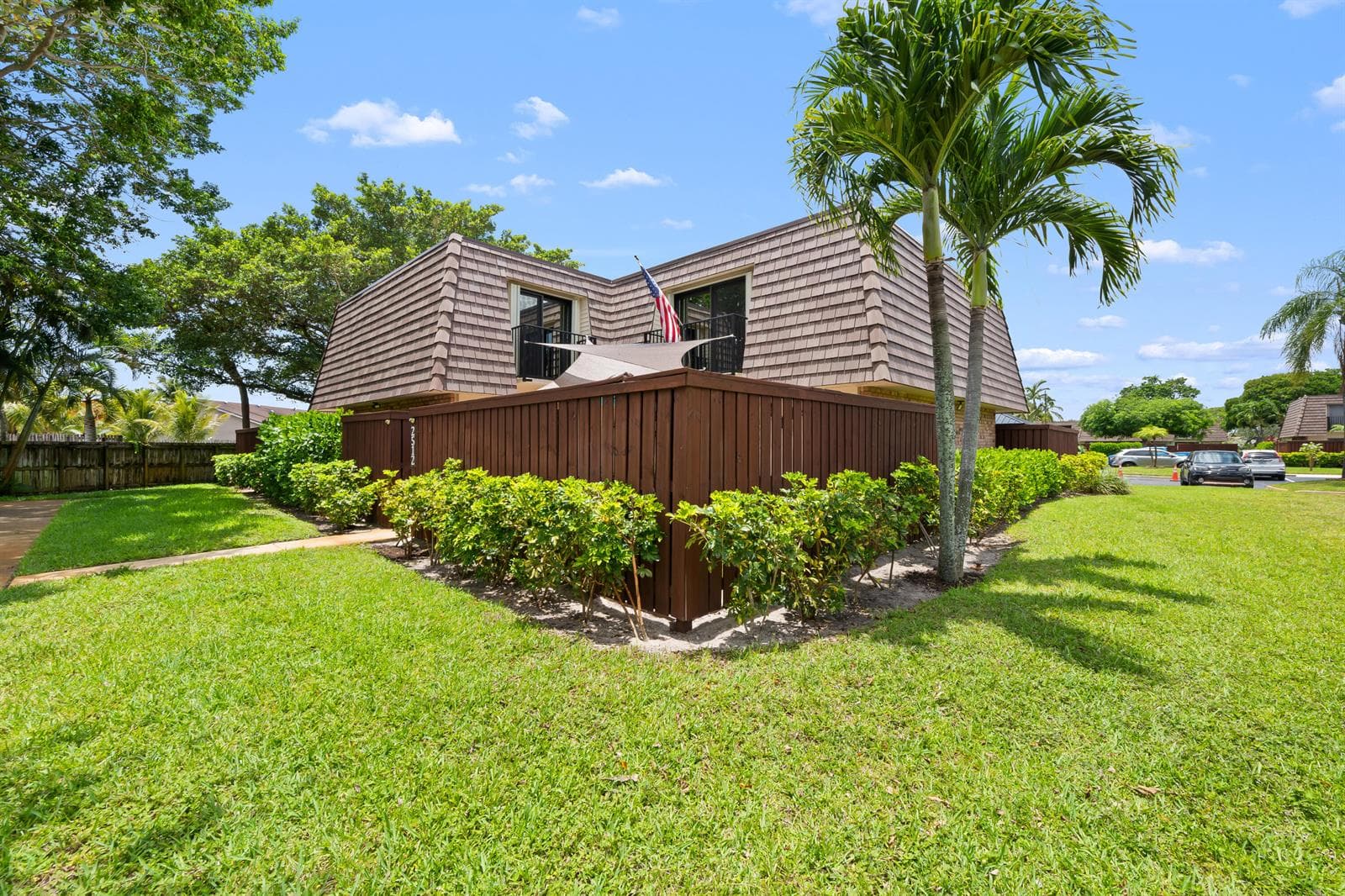 2512 SW 15th Street, Deerfield Beach, FL 33442 photo 2