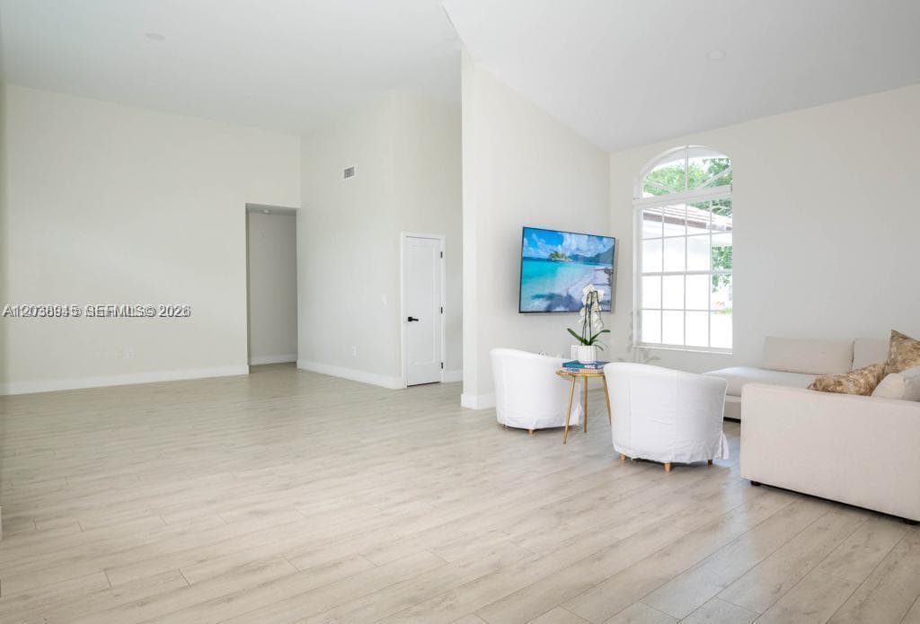 8325 NW 161st Ter, Miami Lakes, FL 33016 photo 3
