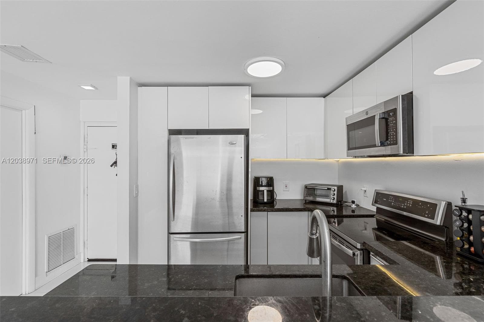 6545 Indian Creek Dr # 306, Miami Beach, FL 33141 photo 4