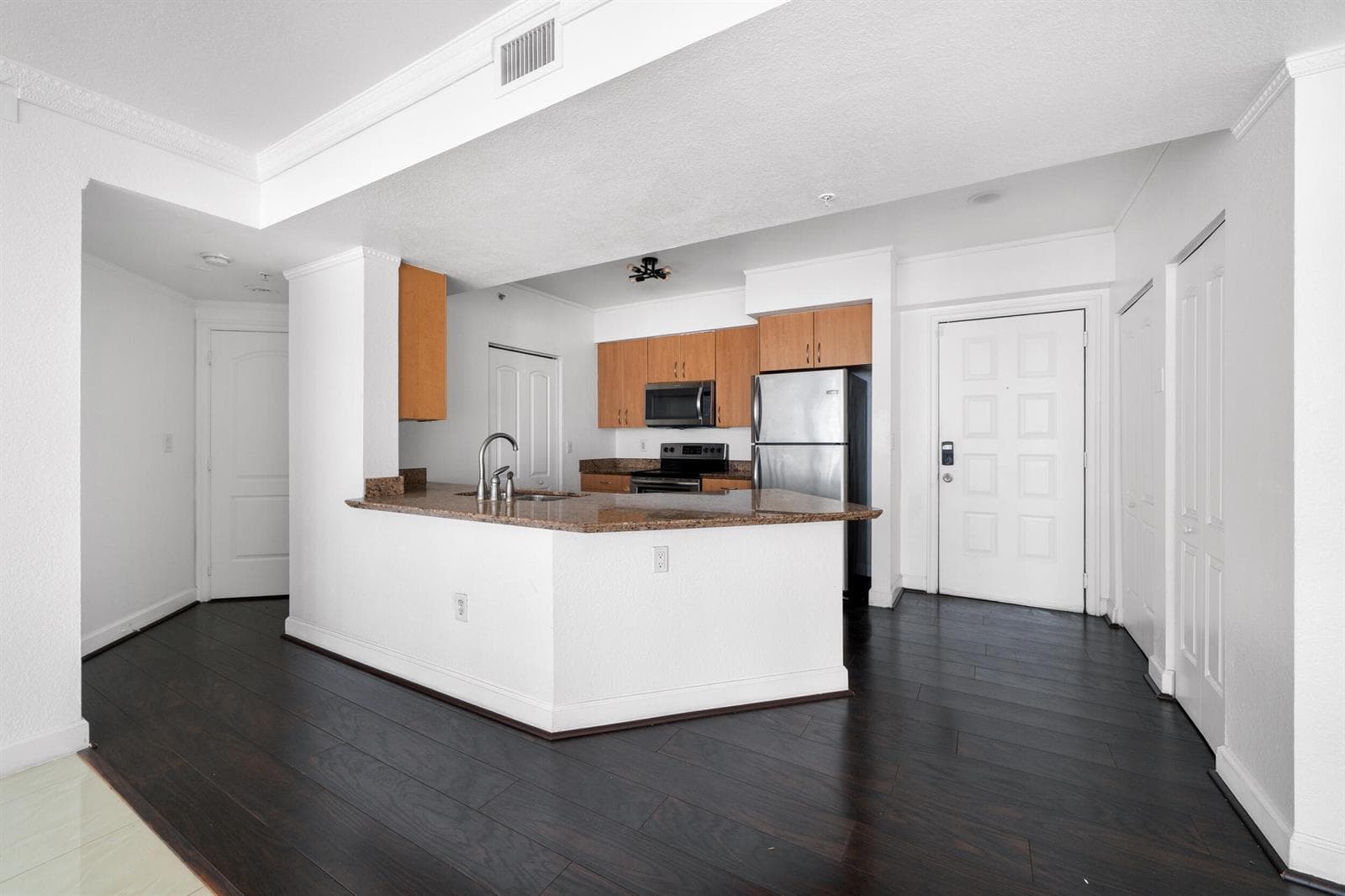 1830 Radius Drive # 405, Hollywood, FL 33020 photo 3