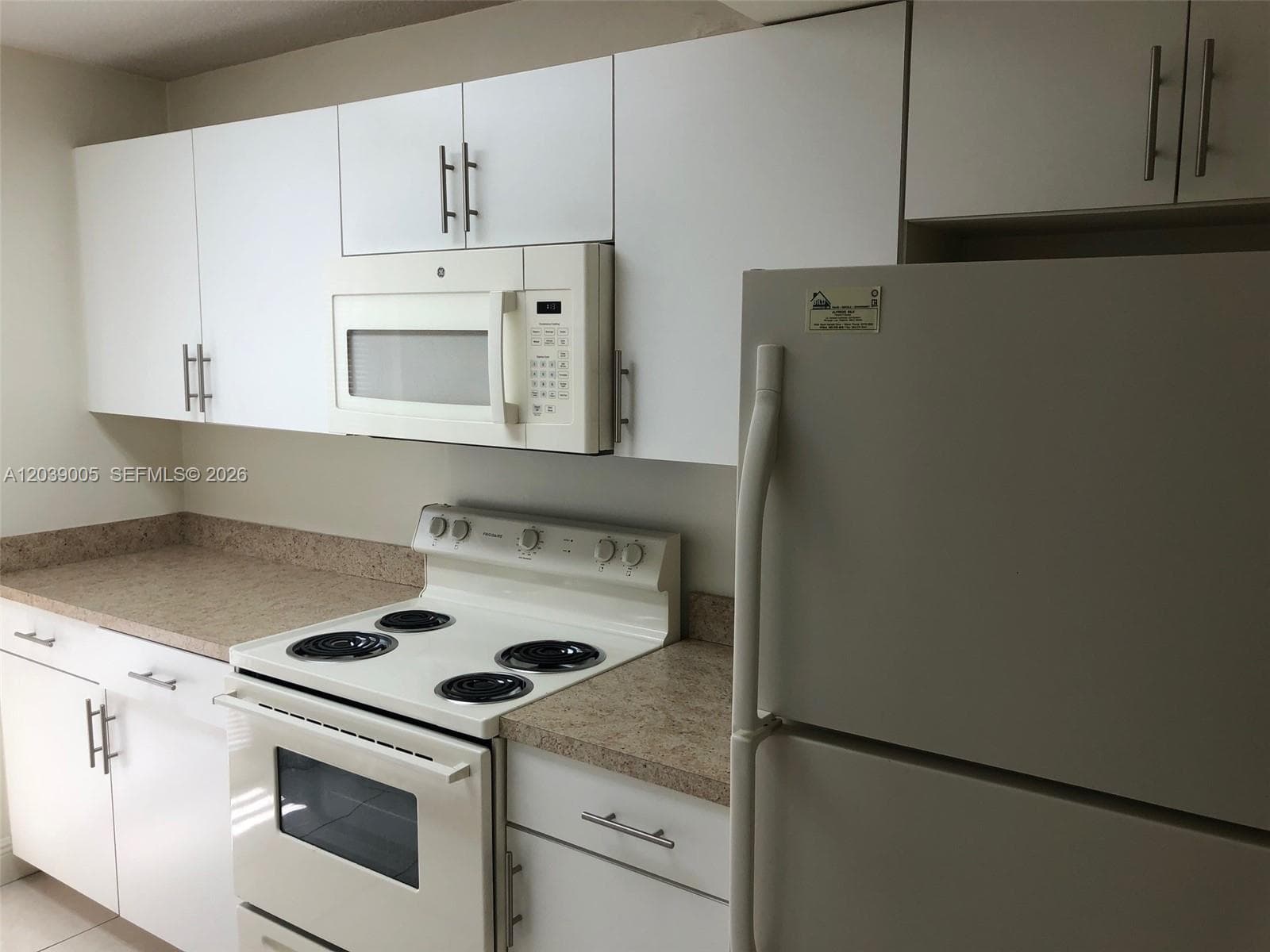10808 N Kendall Dr # Q-4, Miami, FL 33176 photo 2