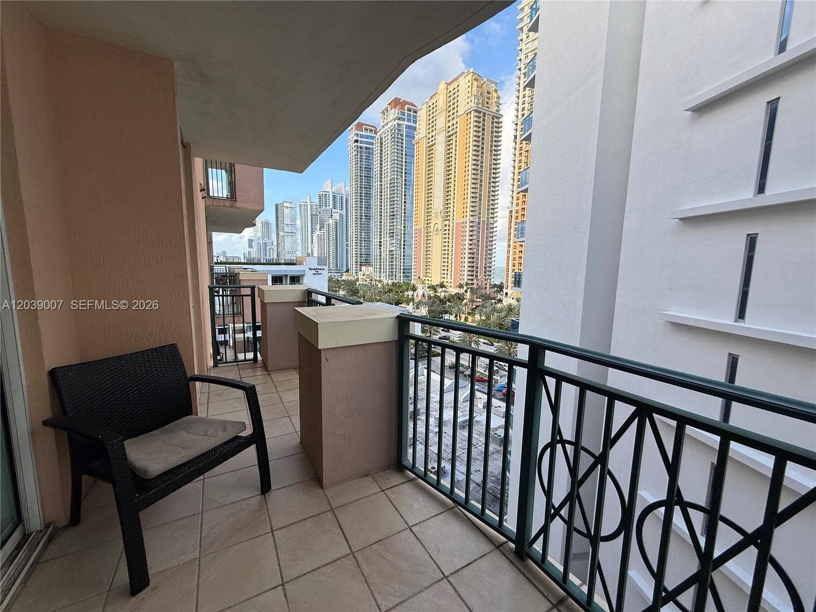 17555 Atlantic Blvd # 1103, Sunny Isles Beach, FL 33160 photo 2