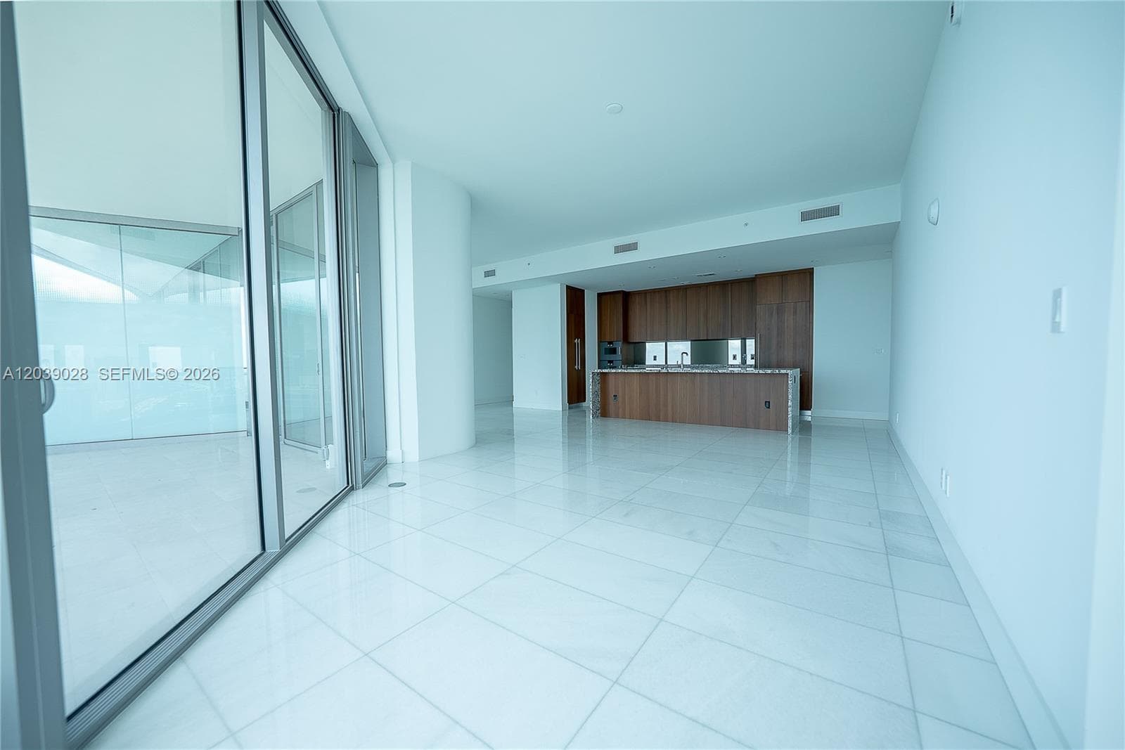 175 SE 25th Rd # 2704, Miami, FL 33129 photo 4