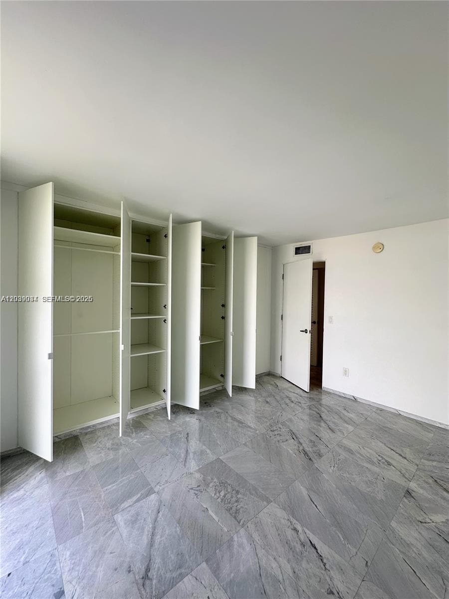 2350 NE 135th St # 1501, North Miami, FL 33181 photo 4