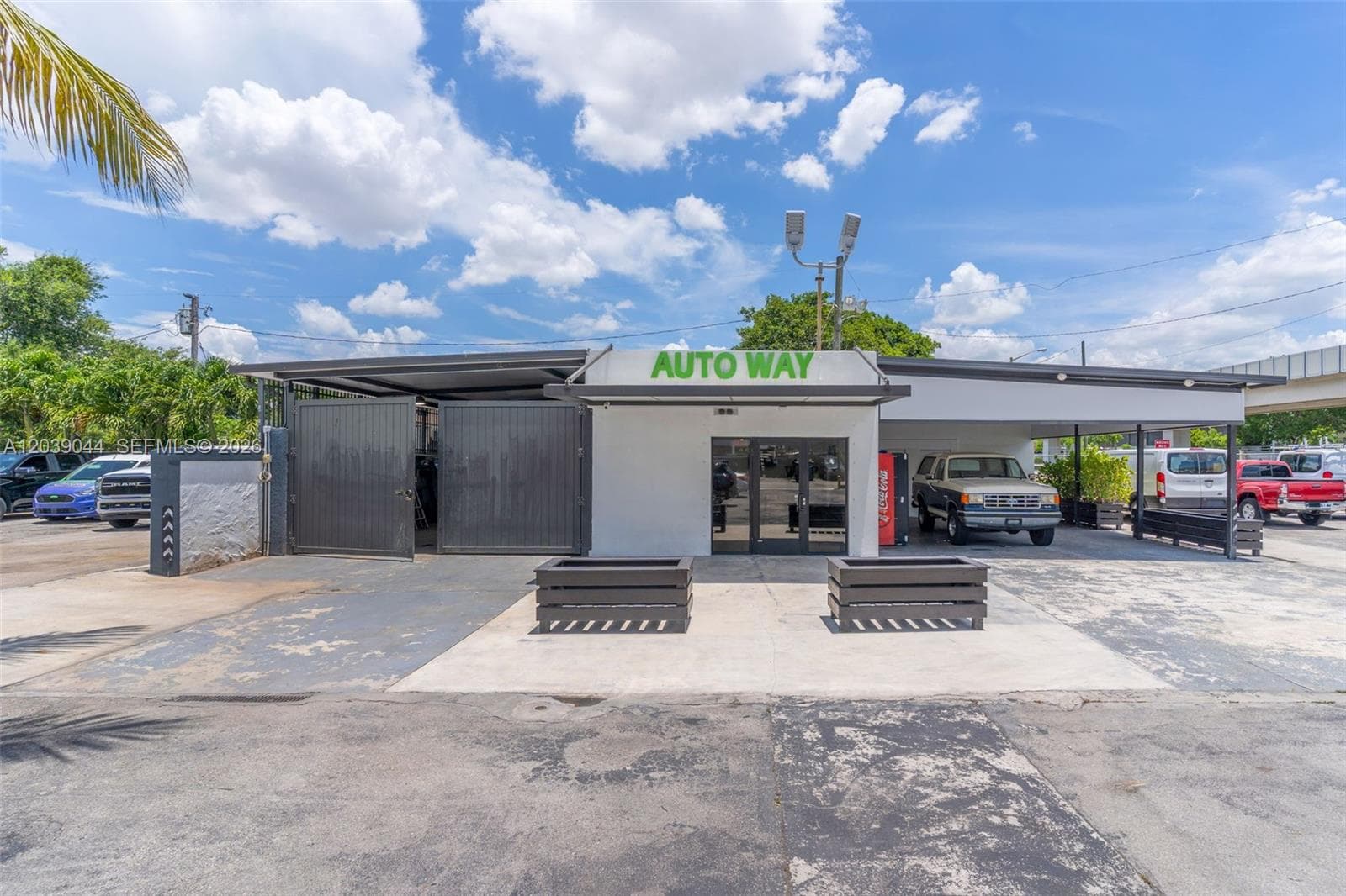 2729 NW 56th St, Miami, FL 33142 photo 4
