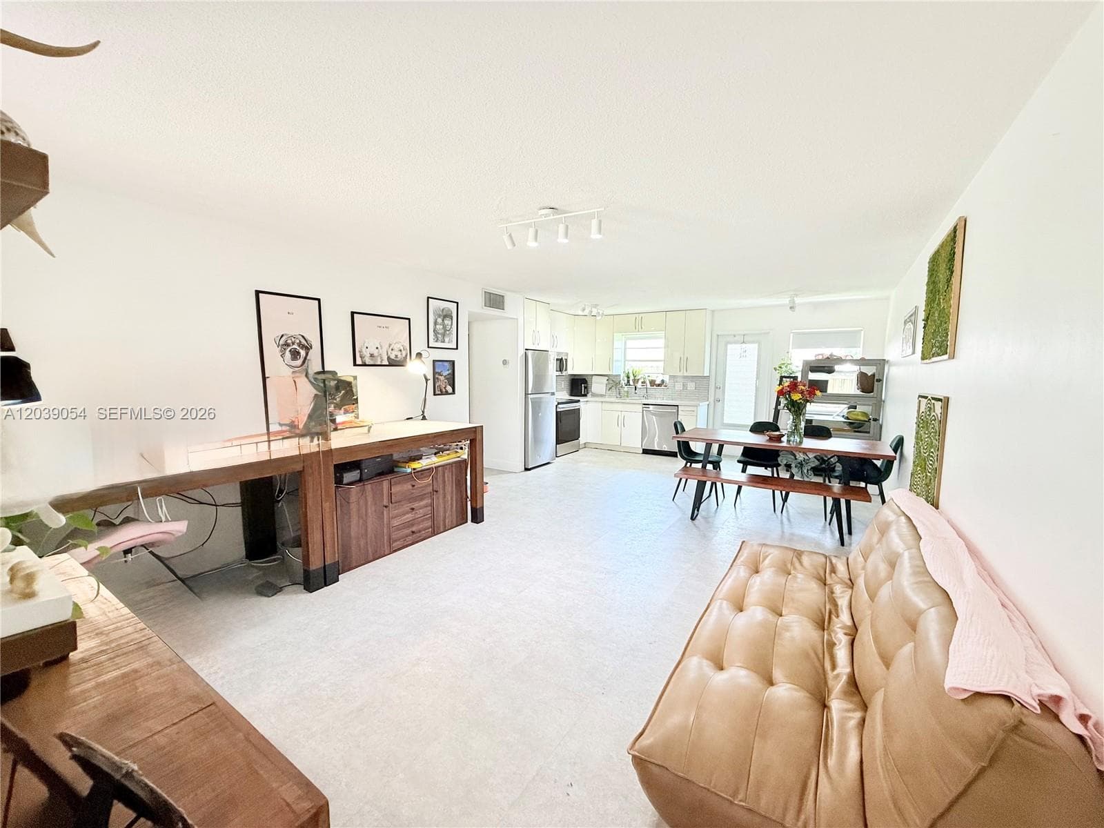 1722 Mayo St # 105, Hollywood, FL 33020 photo 5