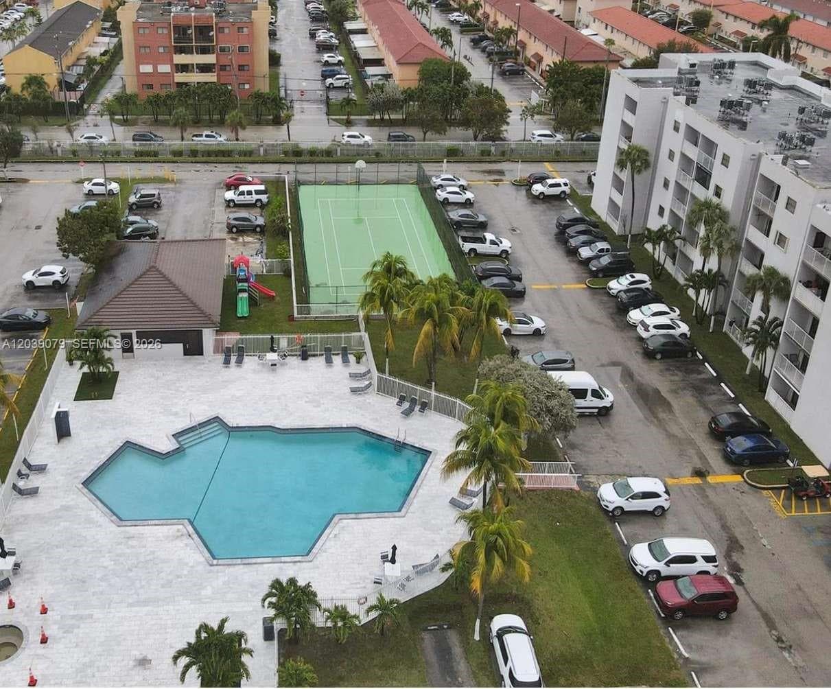 8075 NW 7th St # 115, Miami, FL 33126 photo 5