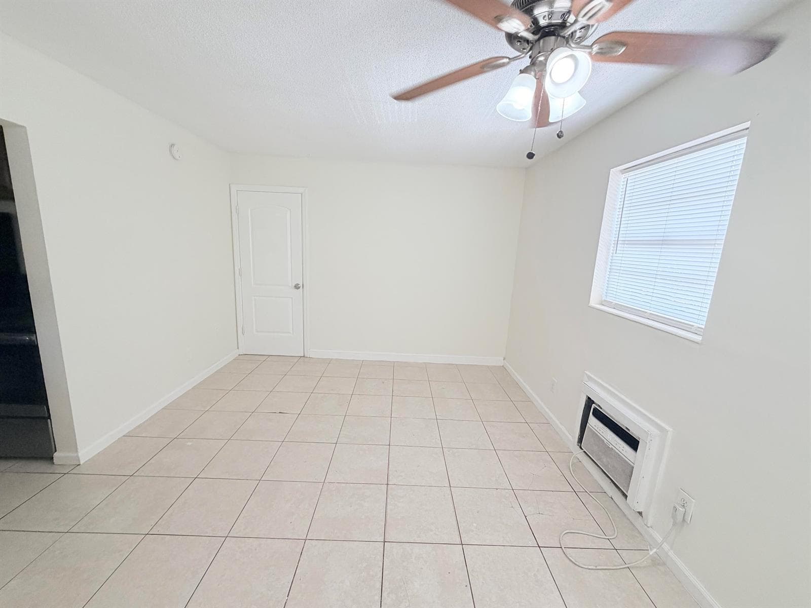 3030 NW 43rd Terrace # 207, Lauderdale Lakes, FL 33313 photo 2
