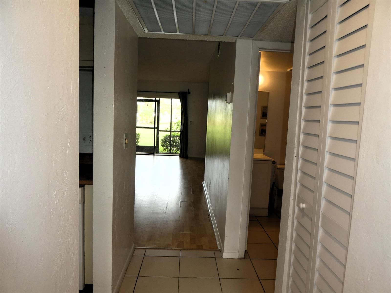7149 Golf Colony Court # 102, Lake Worth, FL 33467 photo 2
