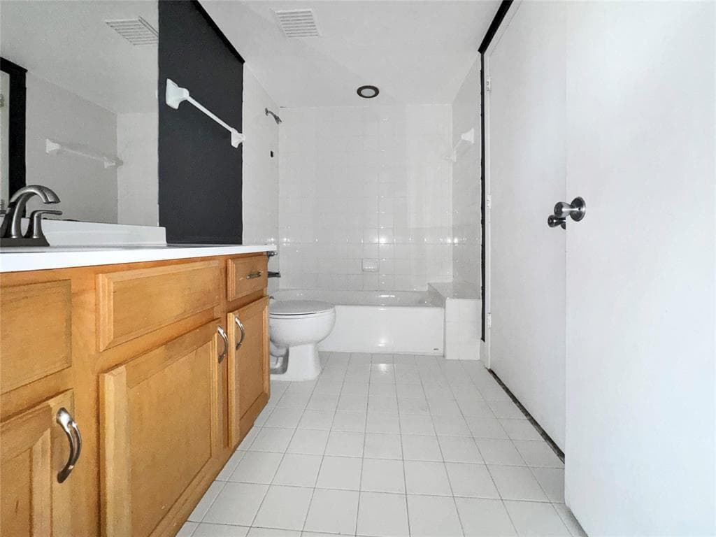 200 E Dania Beach Boulevard # 208, Dania Beach, FL 33004 photo 5