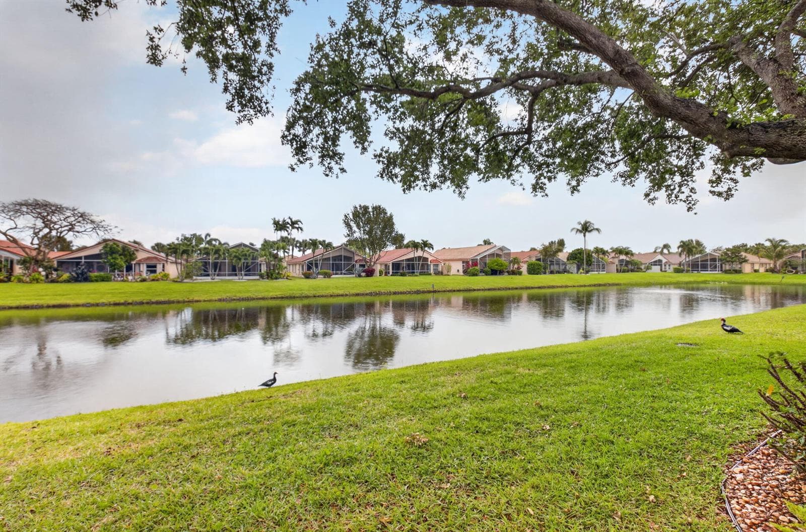 5256 Glenville Drive, Boynton Beach, FL 33437 photo 2