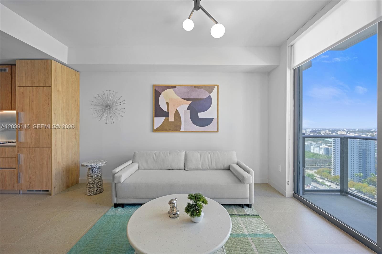 11 NE 6th St # 1111, Miami, FL 33132 photo 2