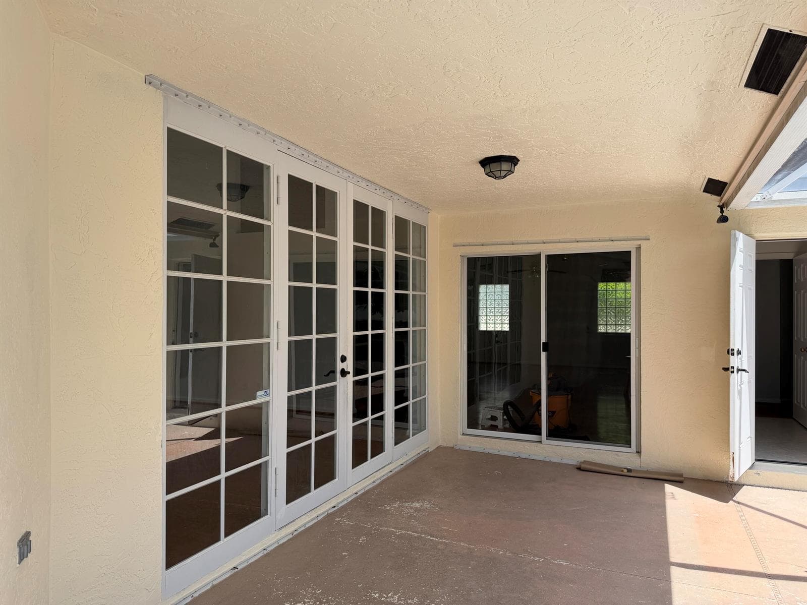 1608 Doral Drive, FL 33413 photo 5