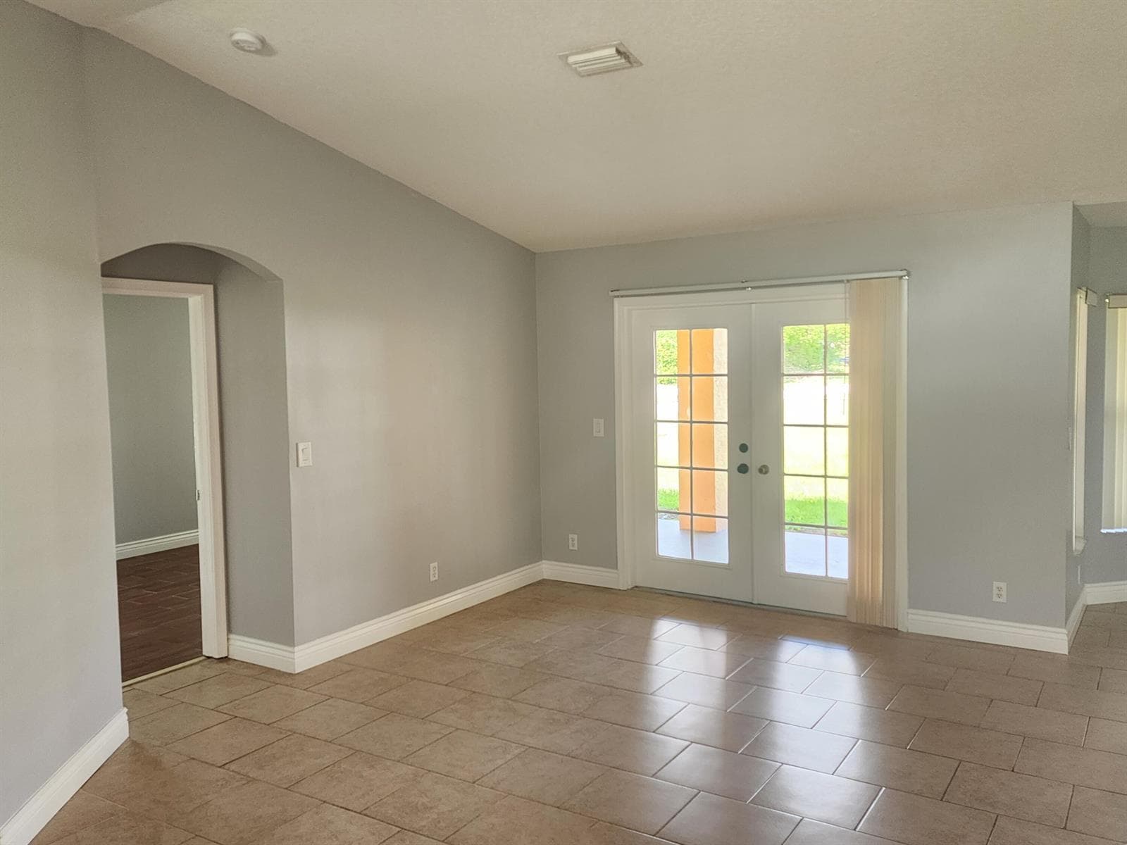 425 SW Mccomb Avenue, Port St. Lucie, FL 34953 photo 3