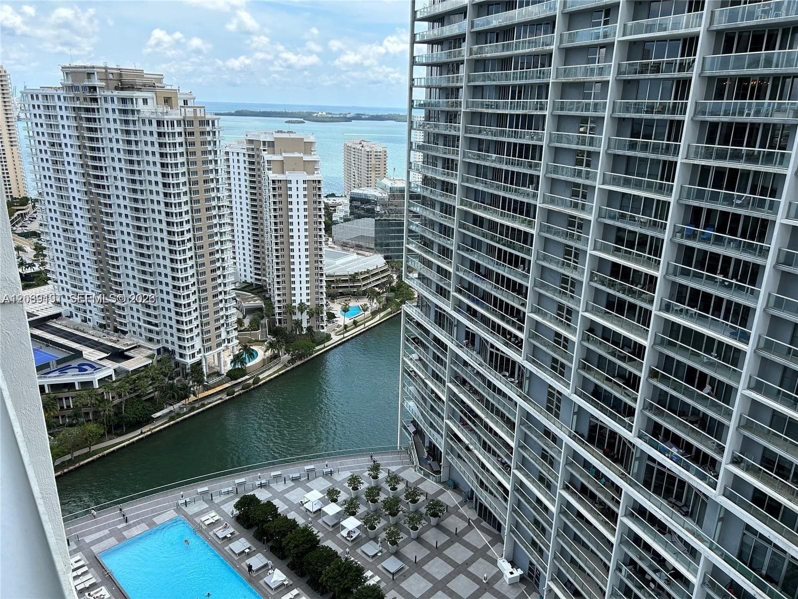475 Brickell Ave # 3113, Miami, FL 33131 photo 5
