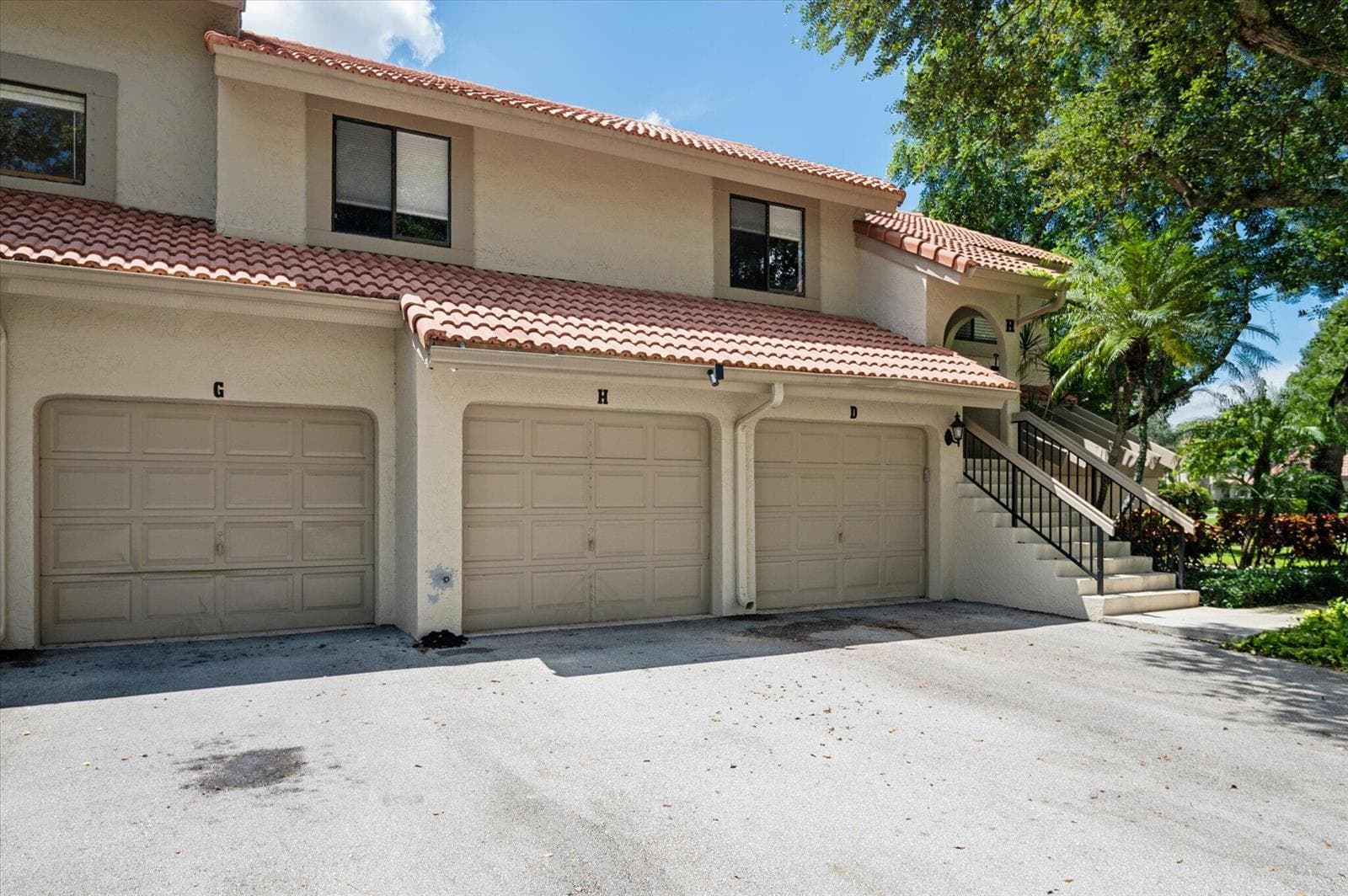 5750 Coach House Circle # G, Boca Raton, FL 33486 photo 2
